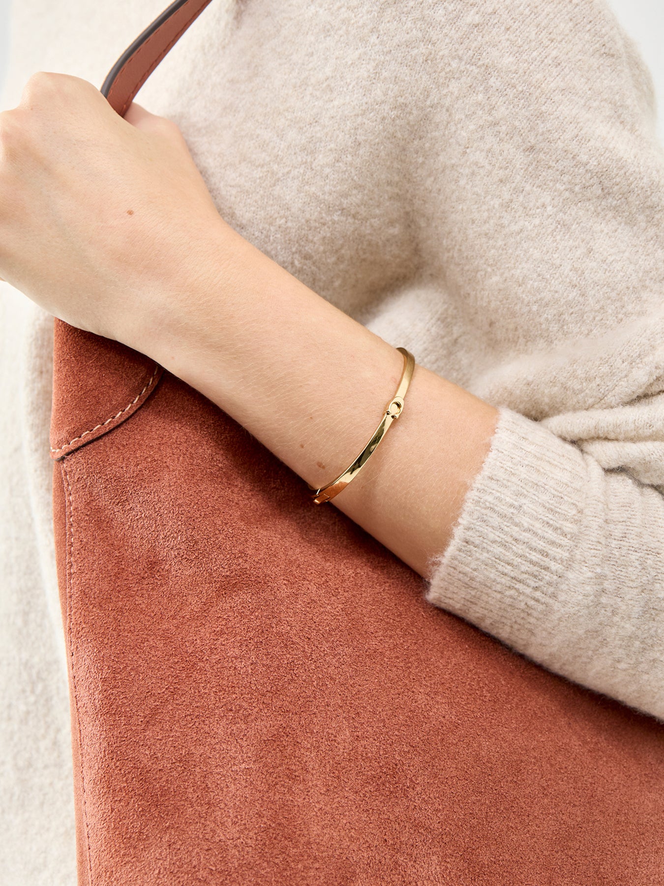 C Hinged Bangle Gold