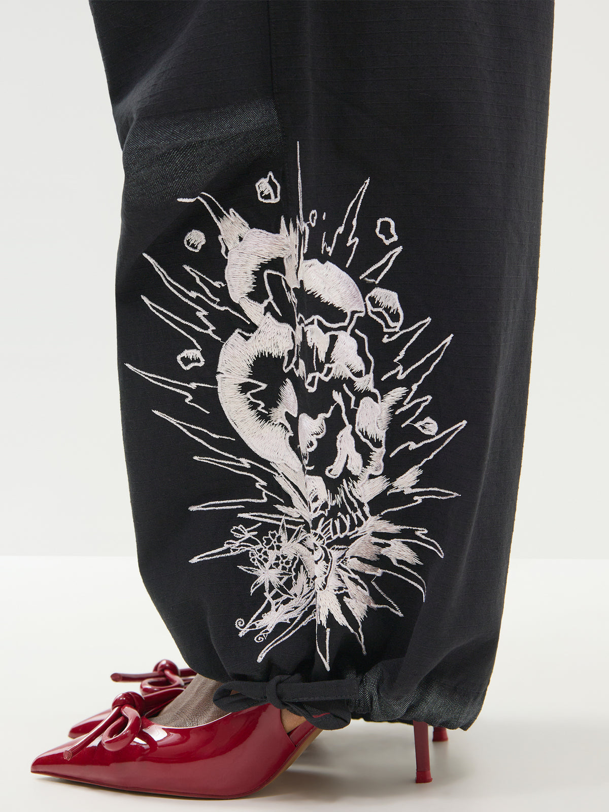 Cotton Exploding Skull Cargo Trousers - Black