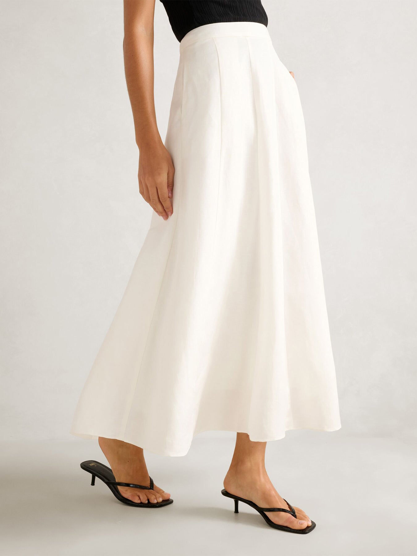 Georgina Godet Skirt White