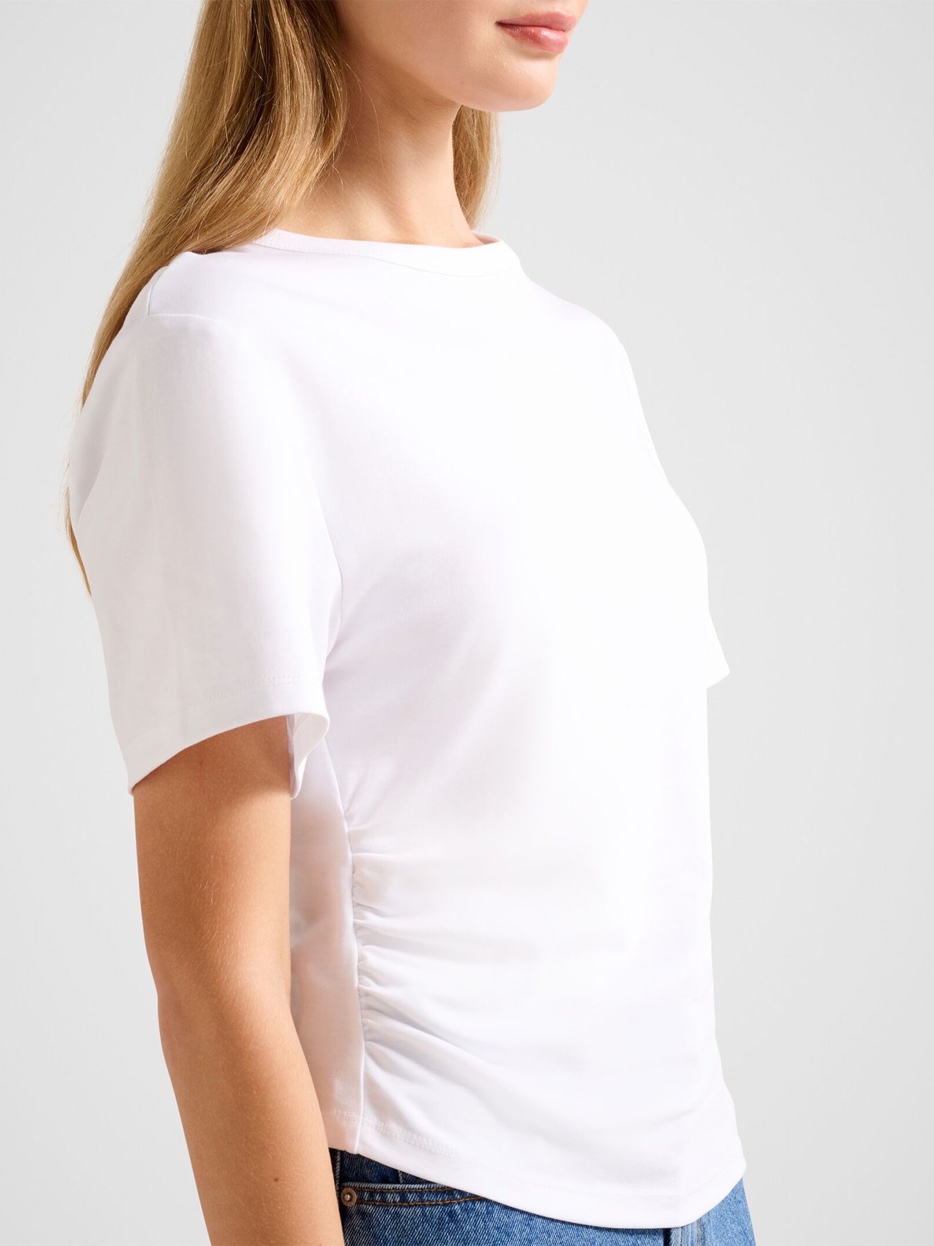 Saskia Boxy T-Shirt White