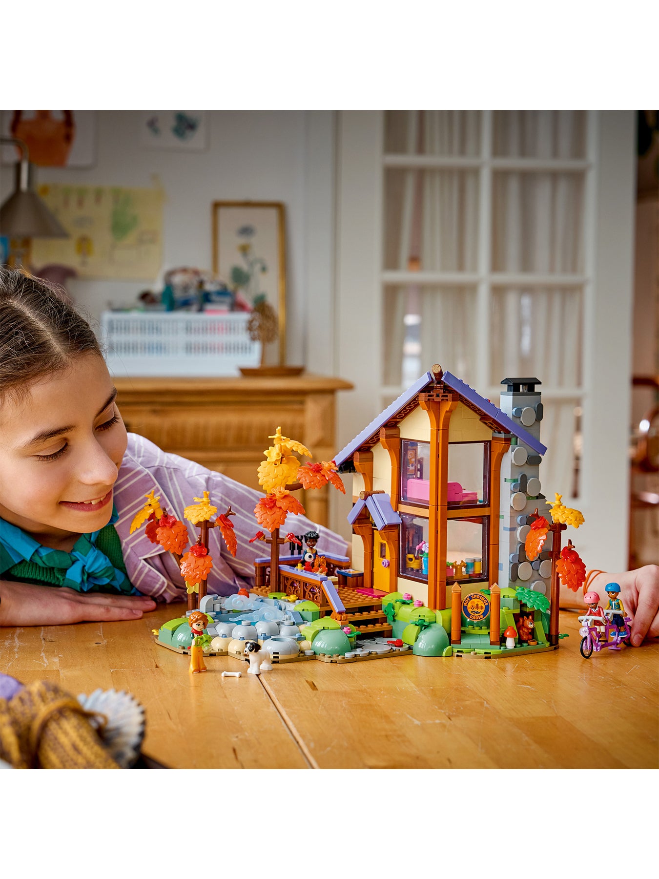 Cozy Fall Forest Cabin 42705