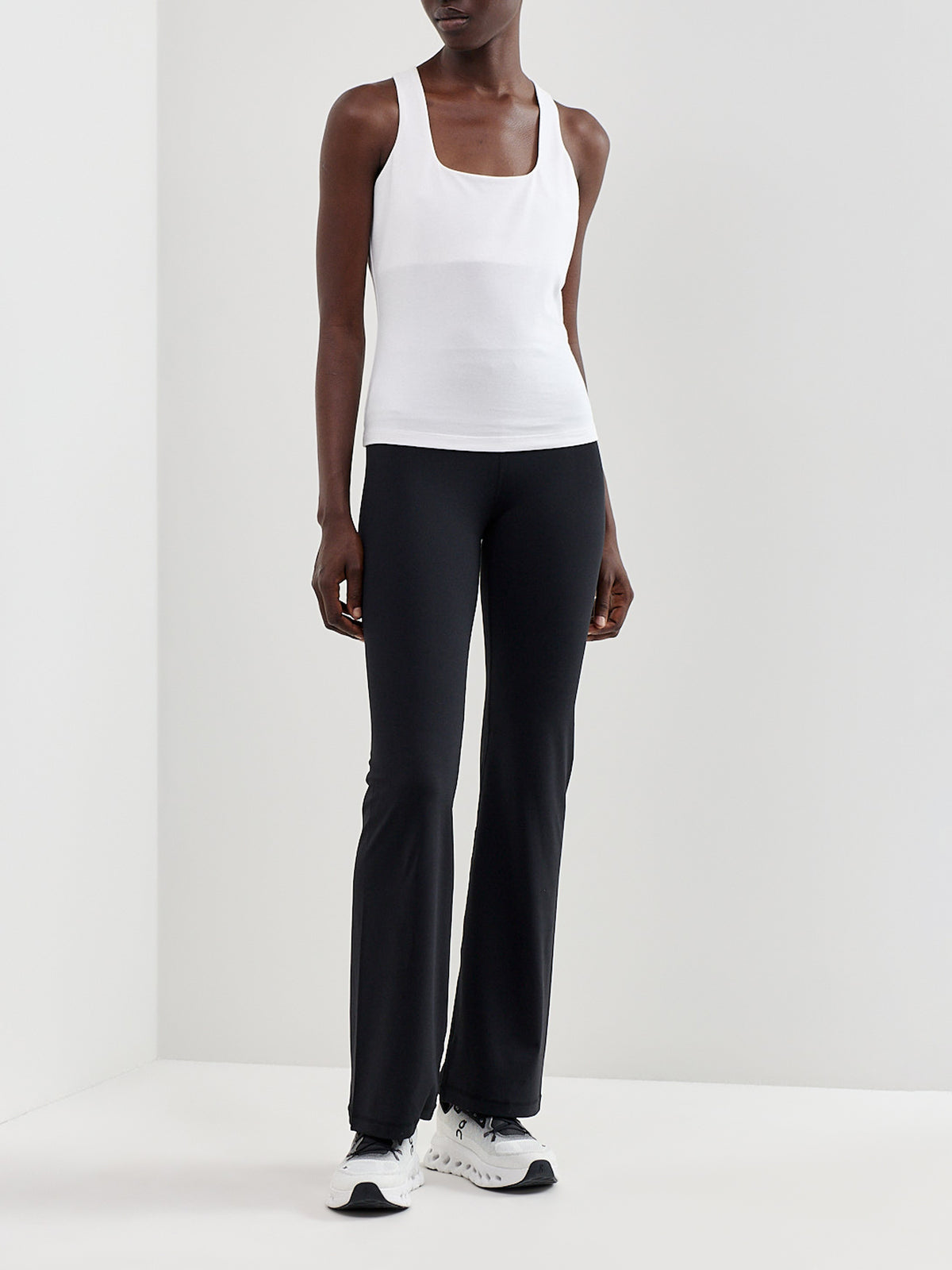 Women's All Day Recycled Polyester Straight Leg Trousers 32"