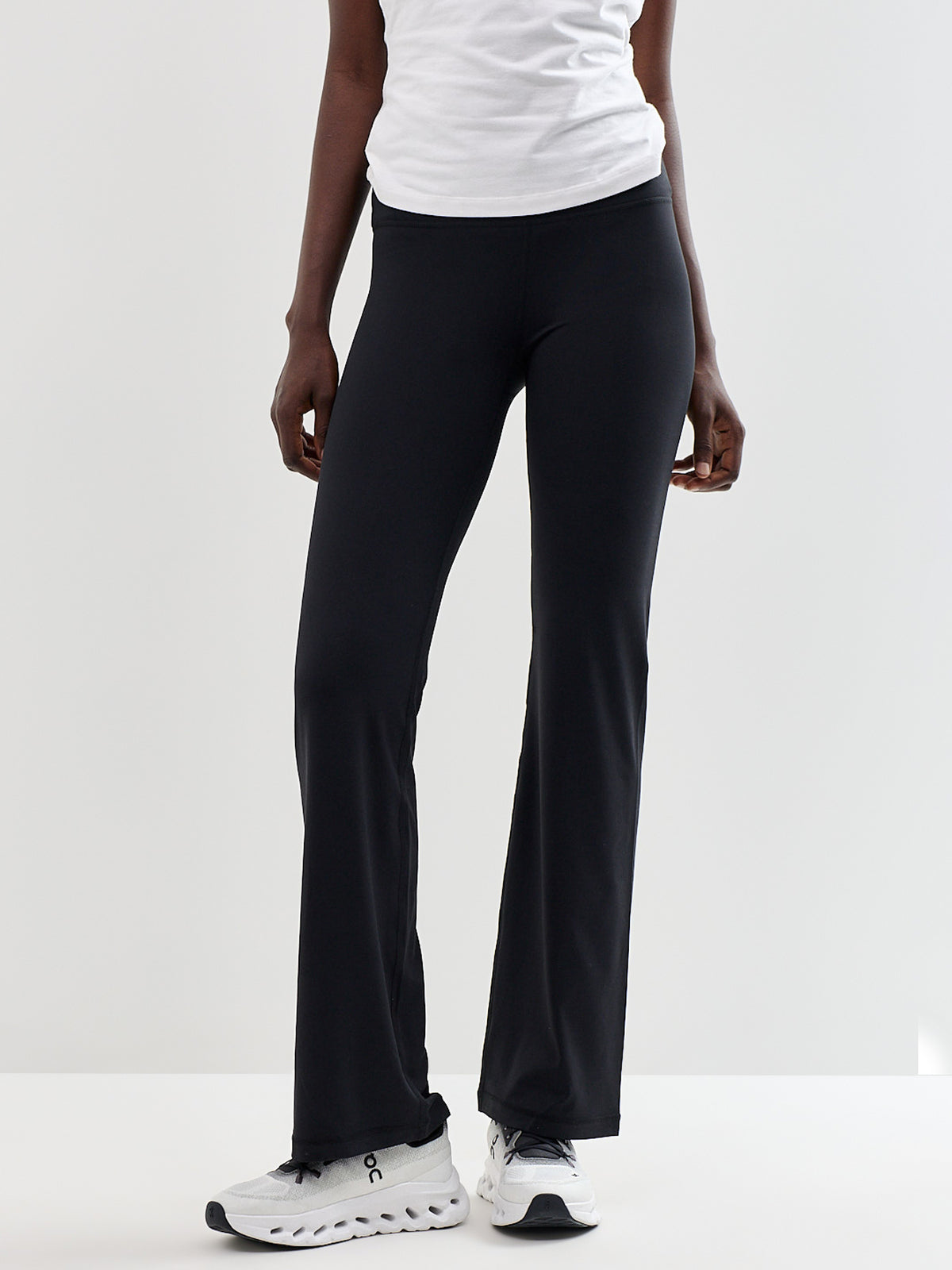 Women's All Day Recycled Polyester Straight Leg Trousers 32"