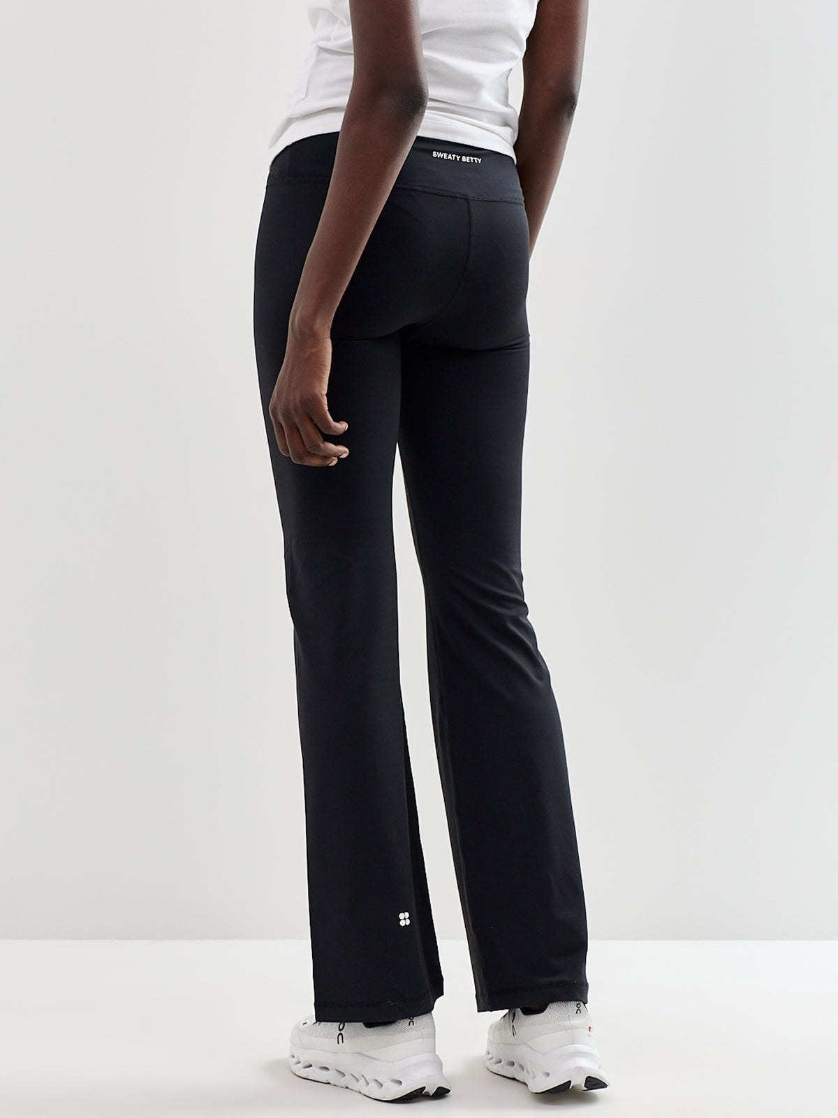 Women's All Day Recycled Polyester Straight Leg Trousers 32"