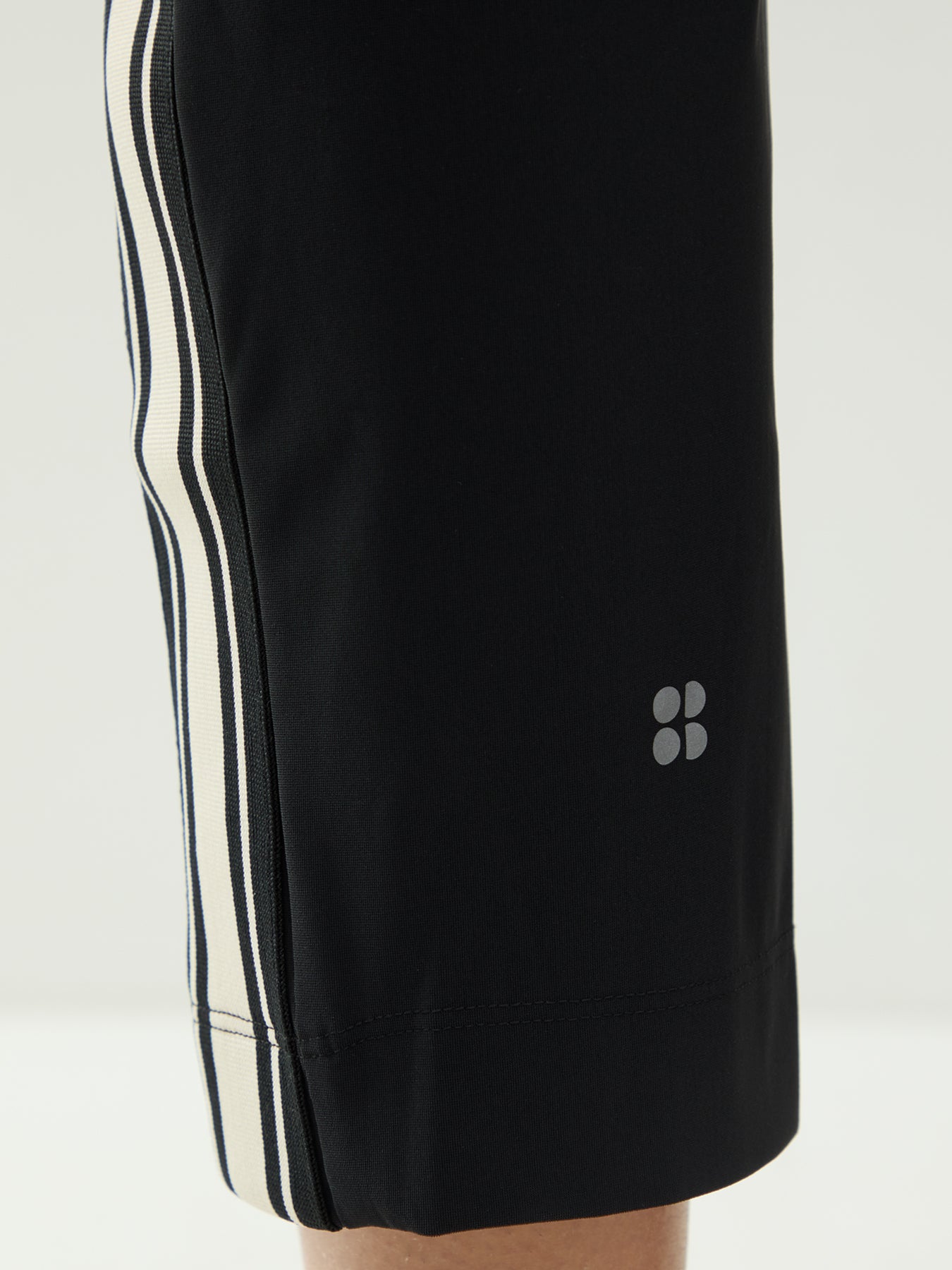 Explorer 25-Inch Side Stripe Trousers