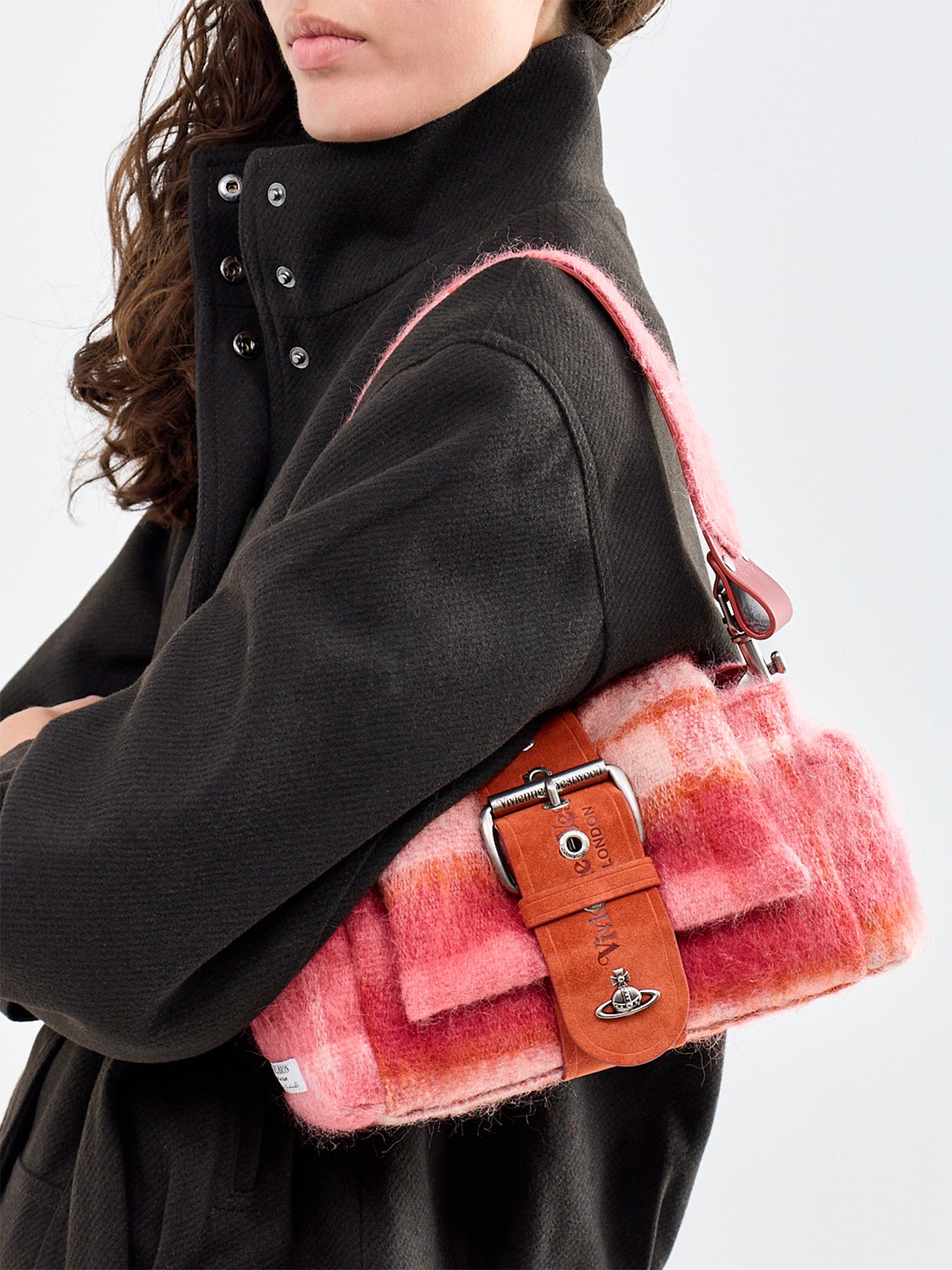 Hazel Wool And Mohair Treasure Handbag Pink