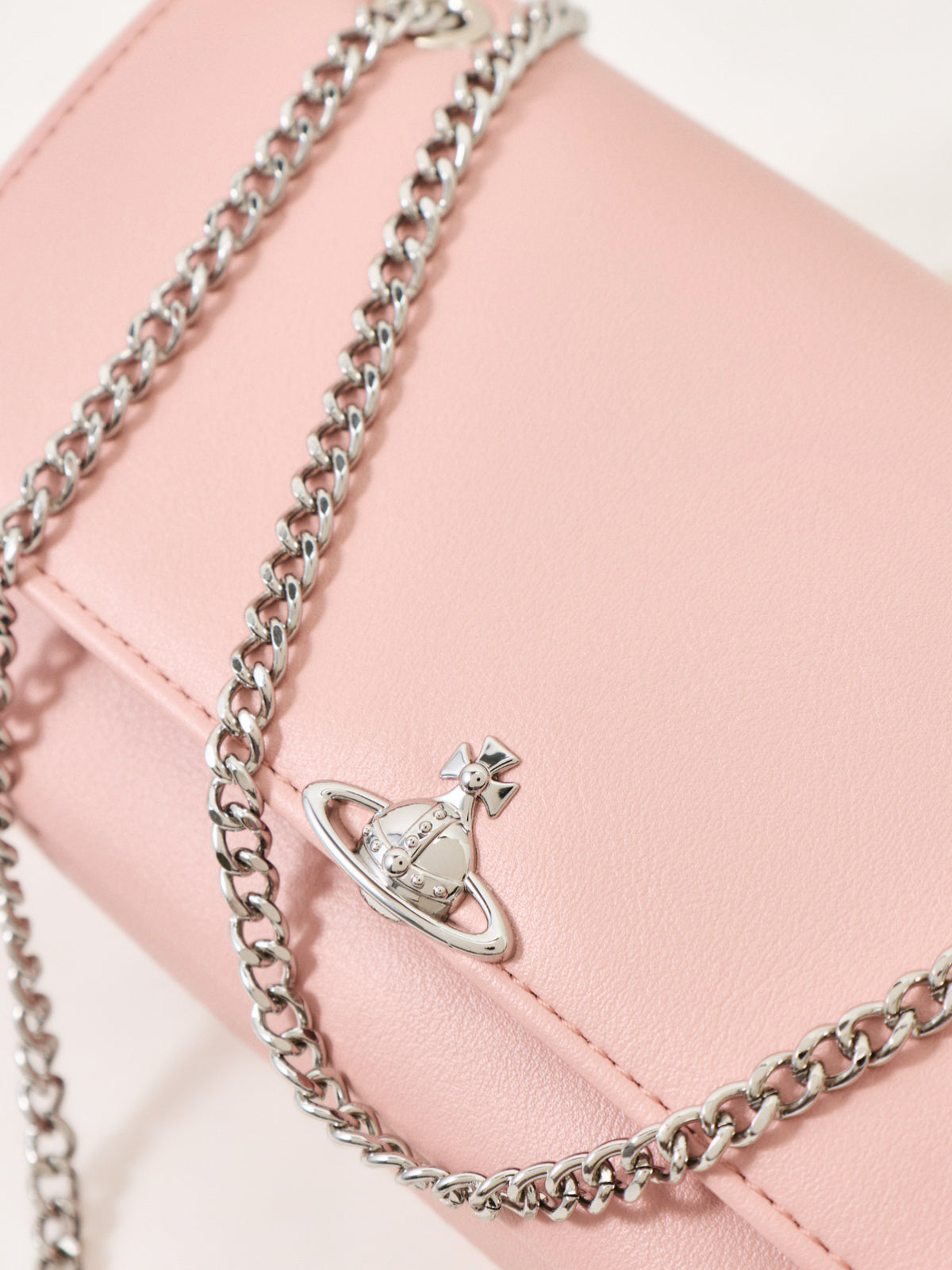 Chain Crossbody Purse – Pastel Pink