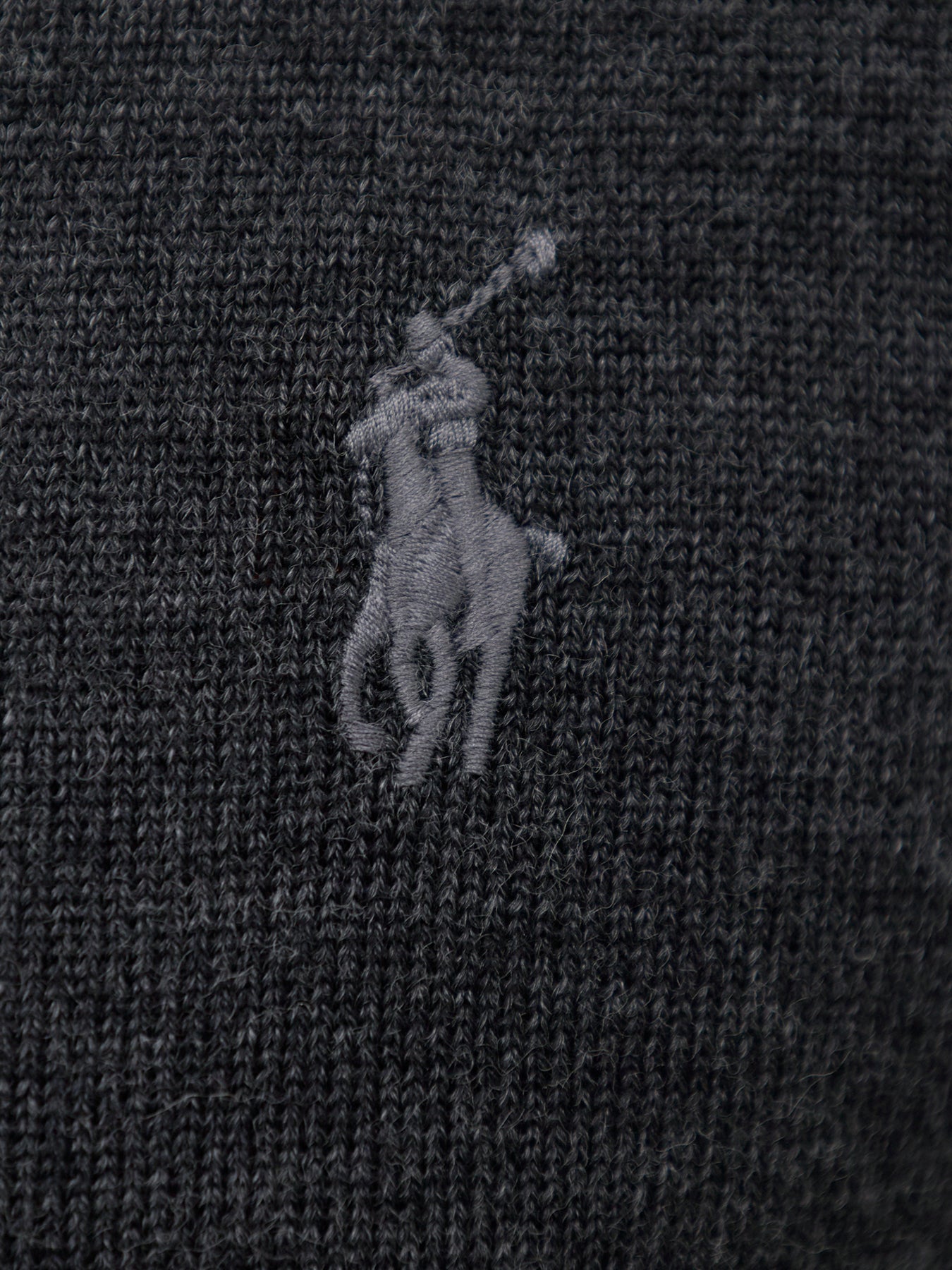 Slim Fit V-Neck Knit