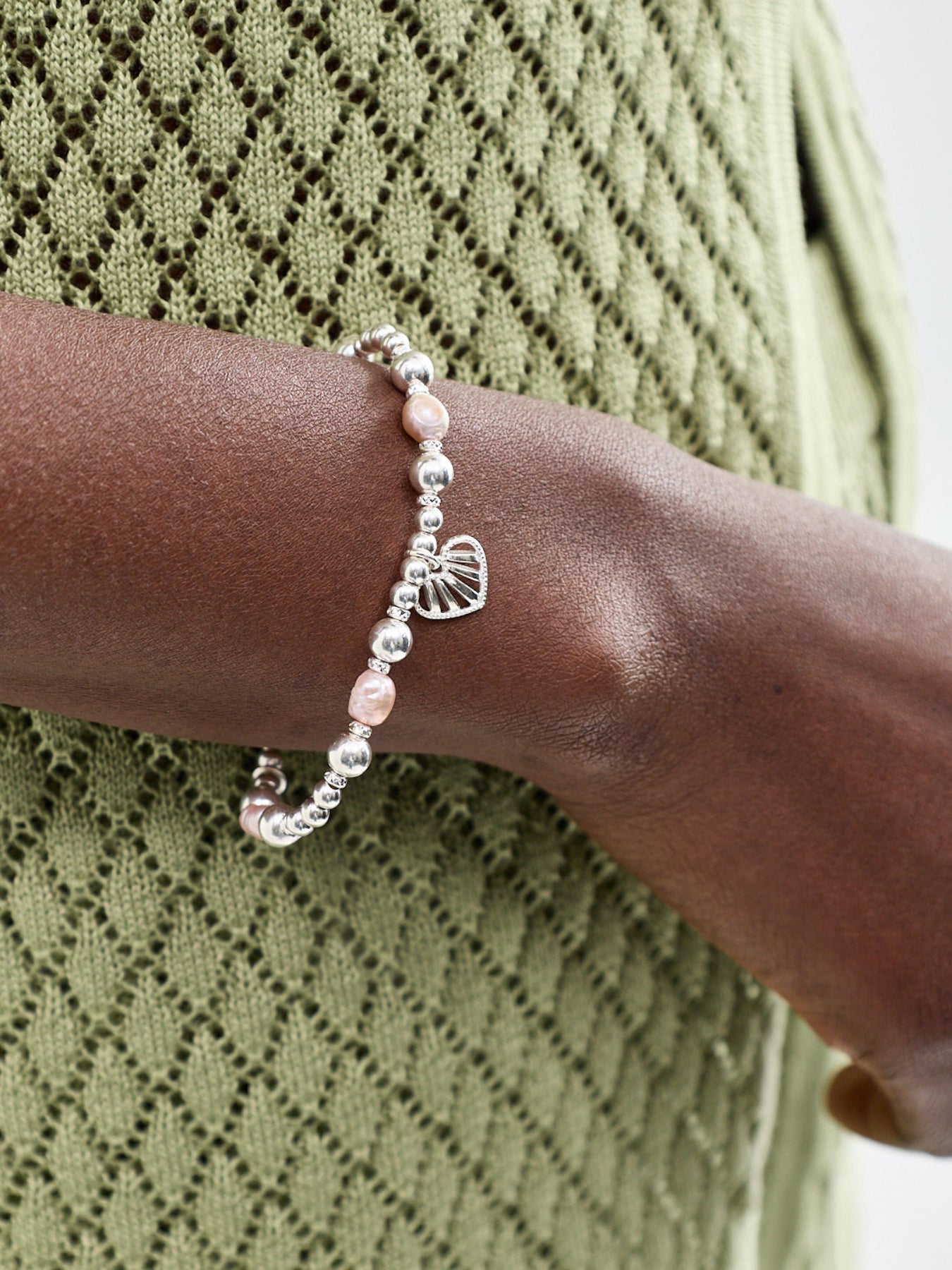 Loving Heart Pink Pearl Bracelet Silver