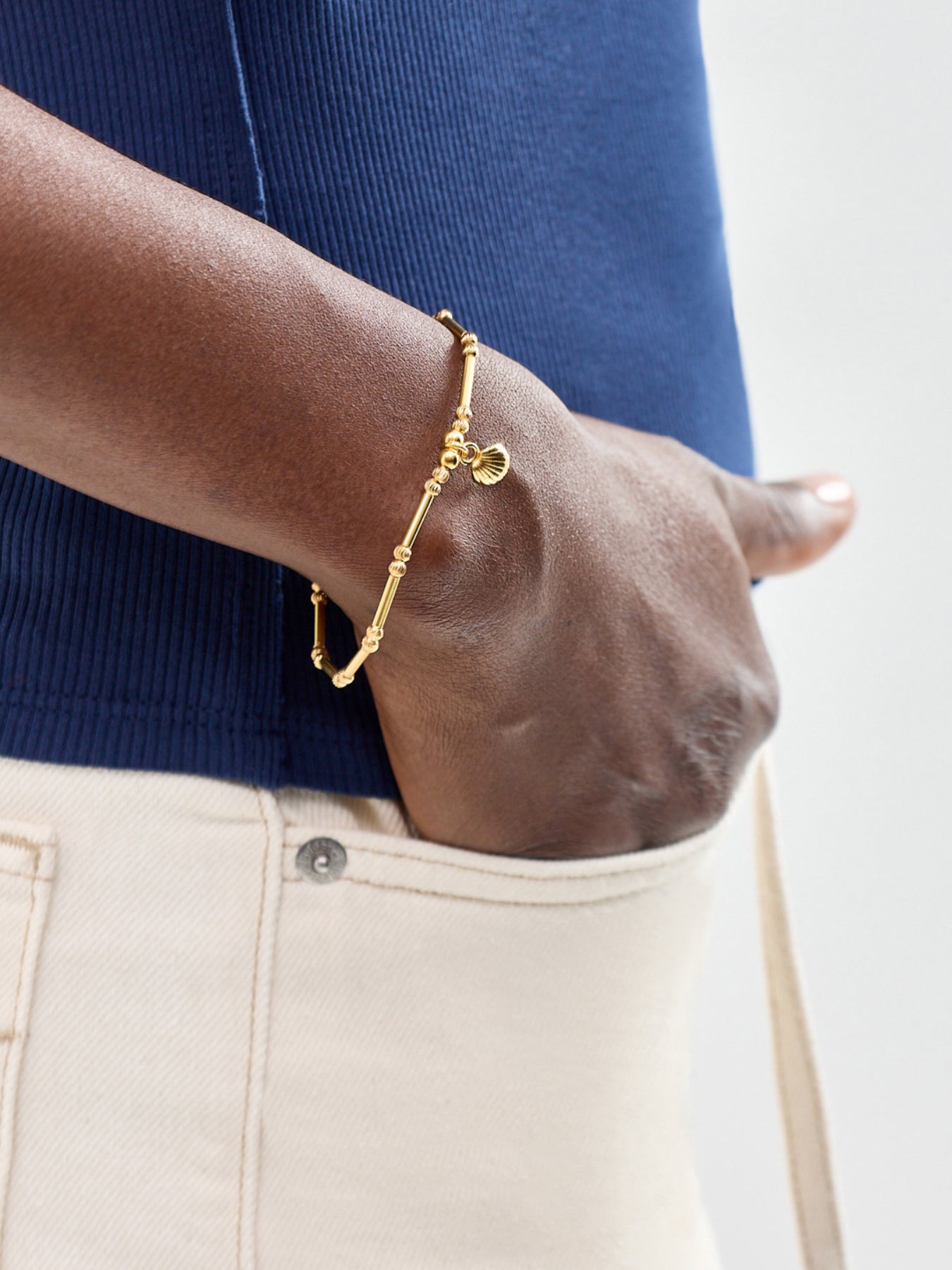Dainty Moon Cut Sparkle Travel Seeker Bracelet Gold