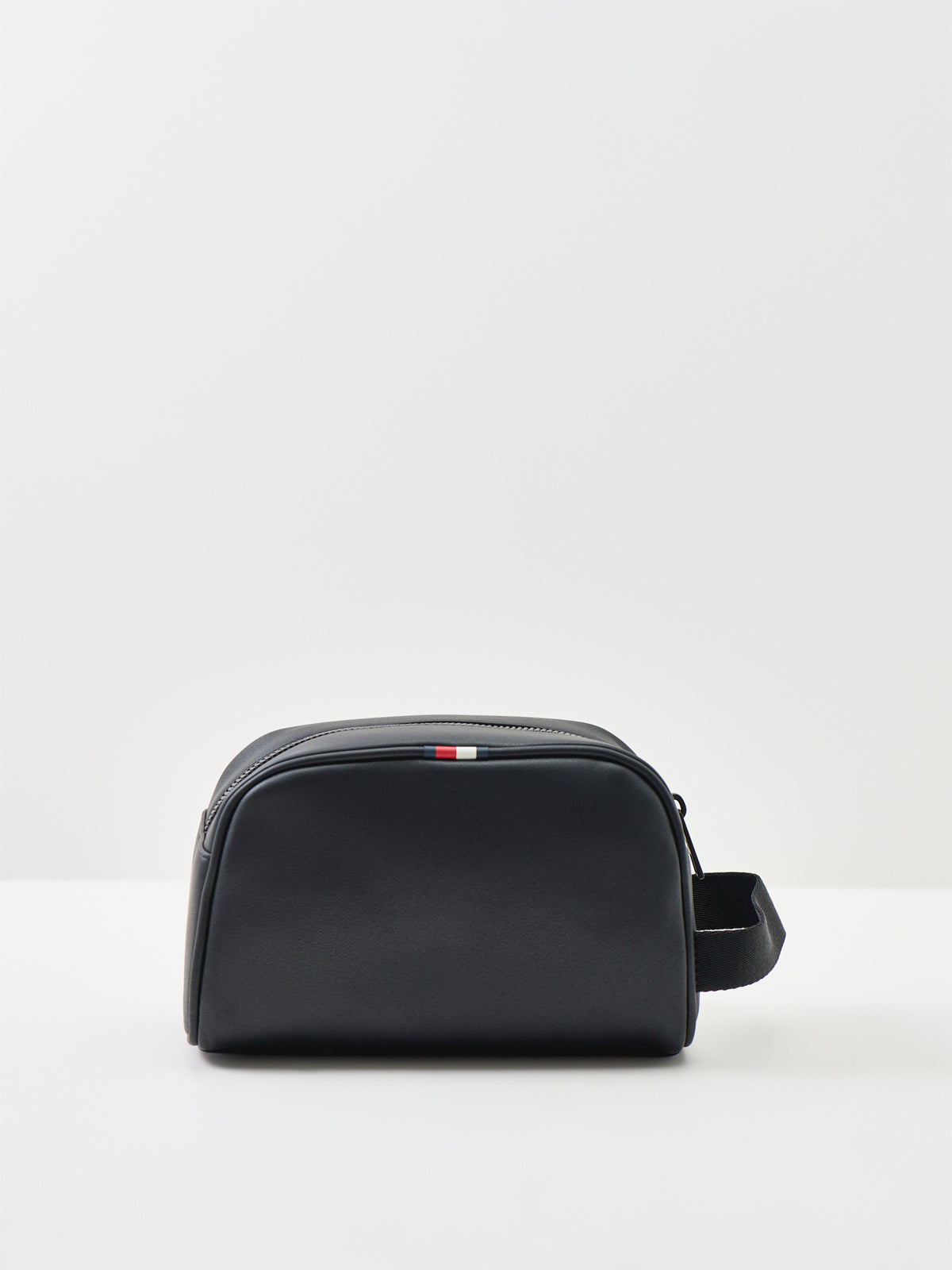 TH Foundation Wash Bag
