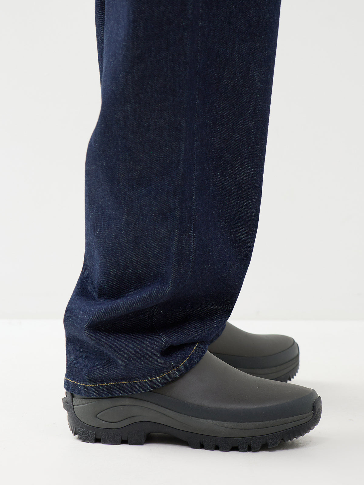 Barbour x APC Clog - Dark Sage