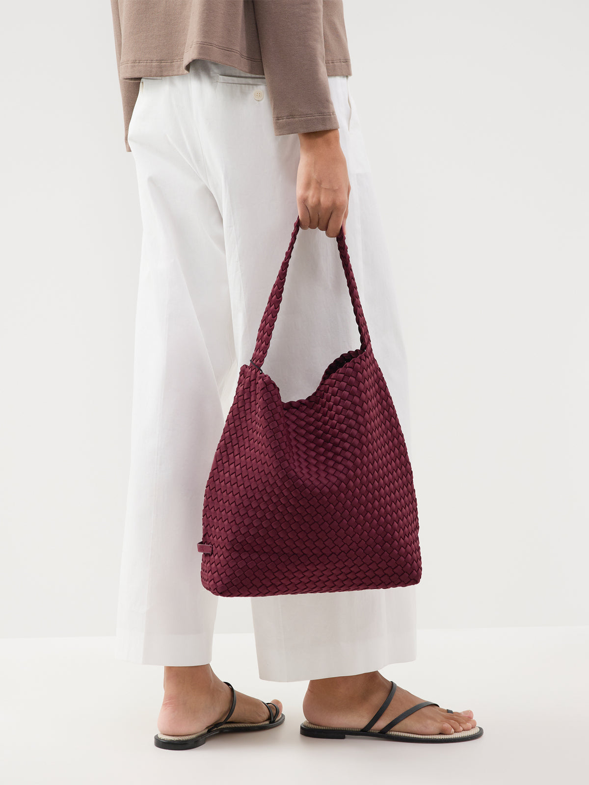 Nomad Medium Neoprene Hobo Bag
