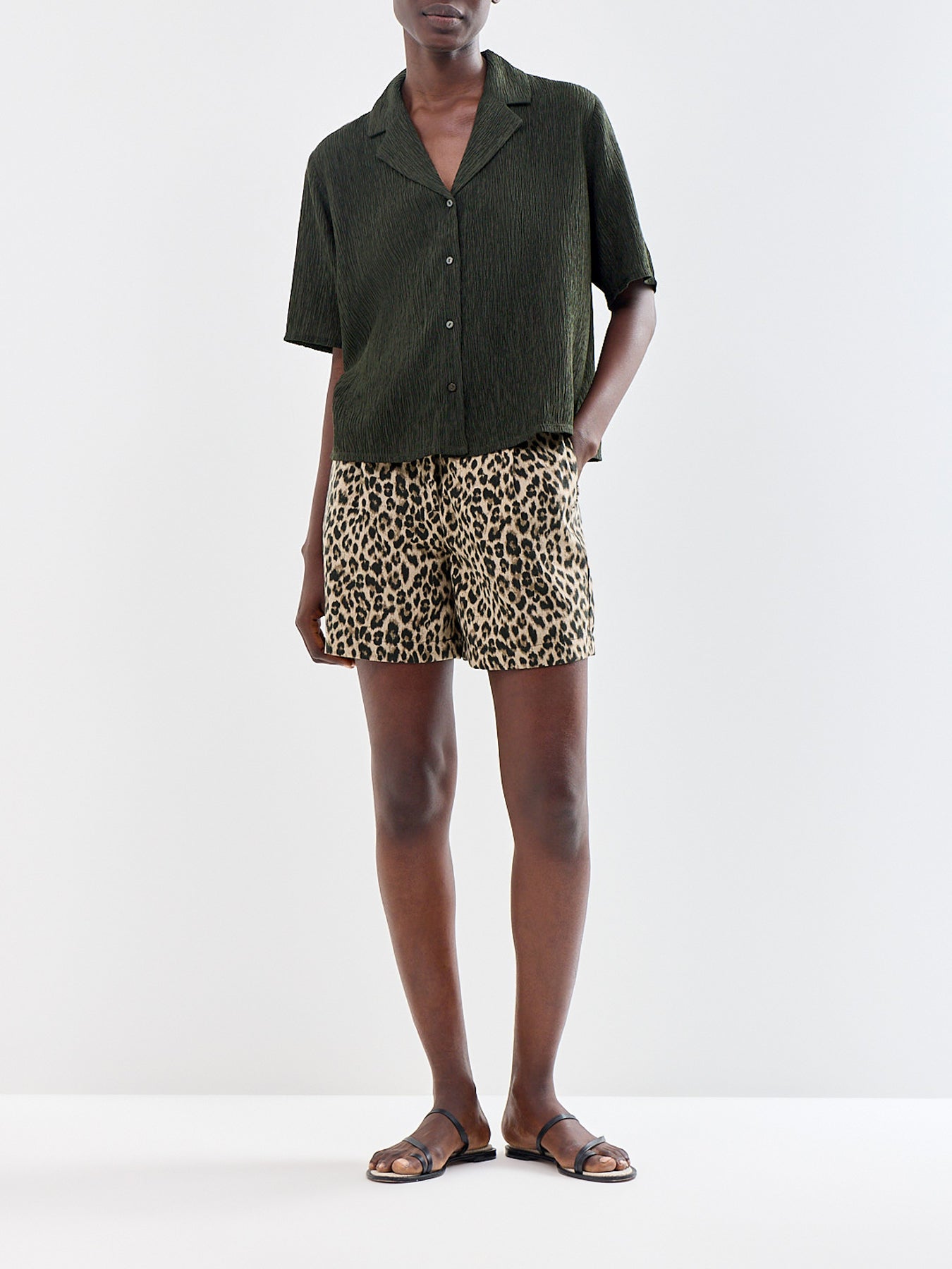 Notch Collar Elbow Sleeve Shirt Green