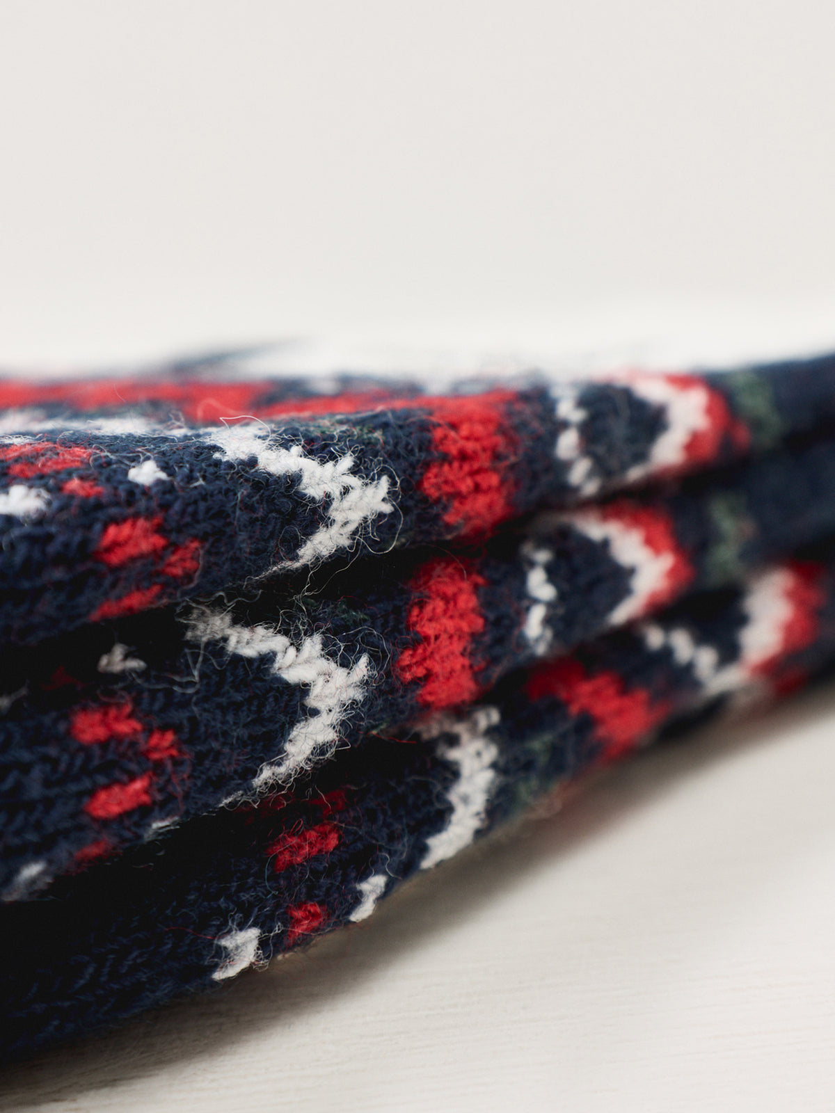 Kingsford Wool-Blend Festive Socks – Navy