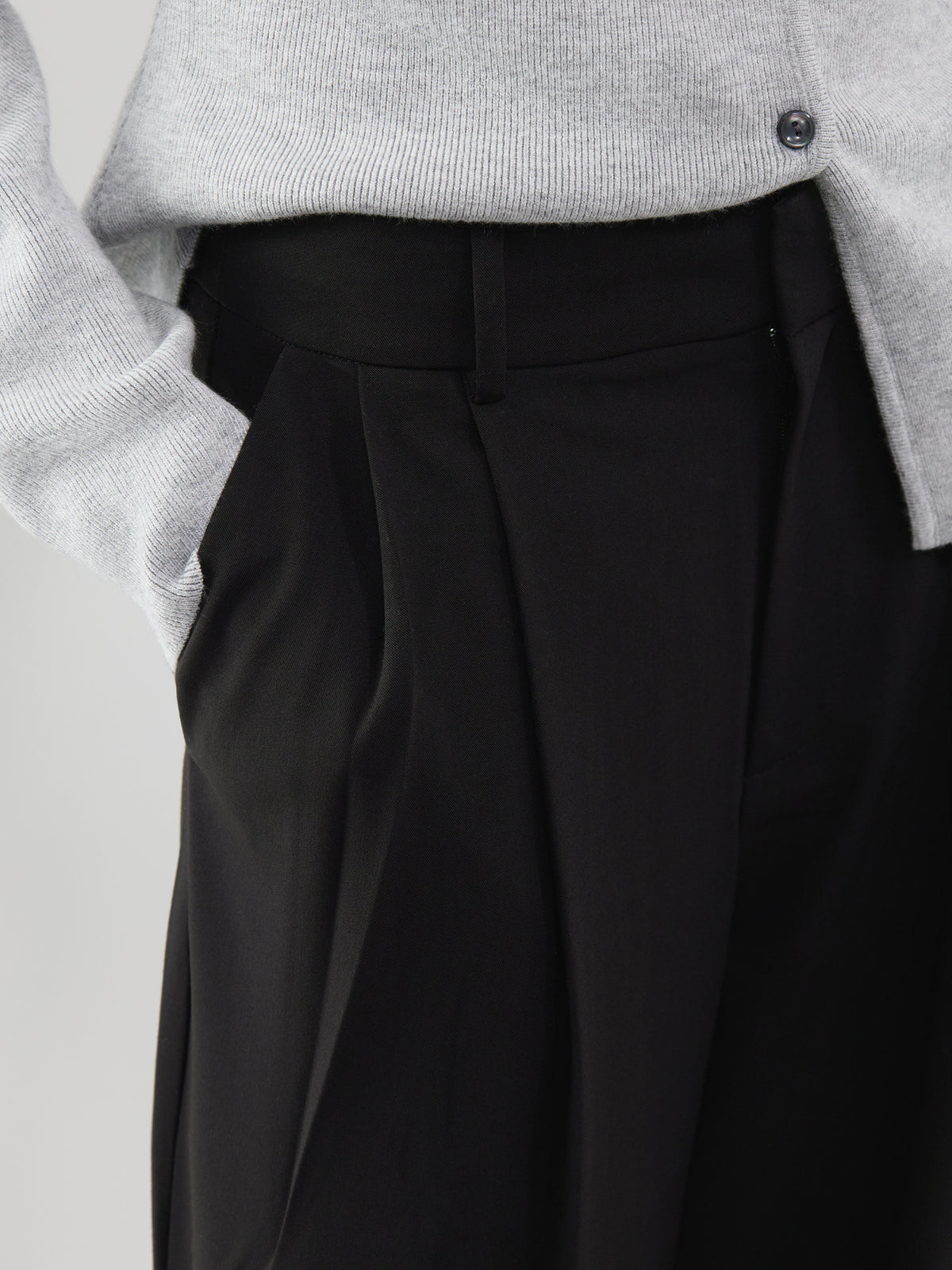 Sonja High-Waisted Wide Leg Pleated Trousers