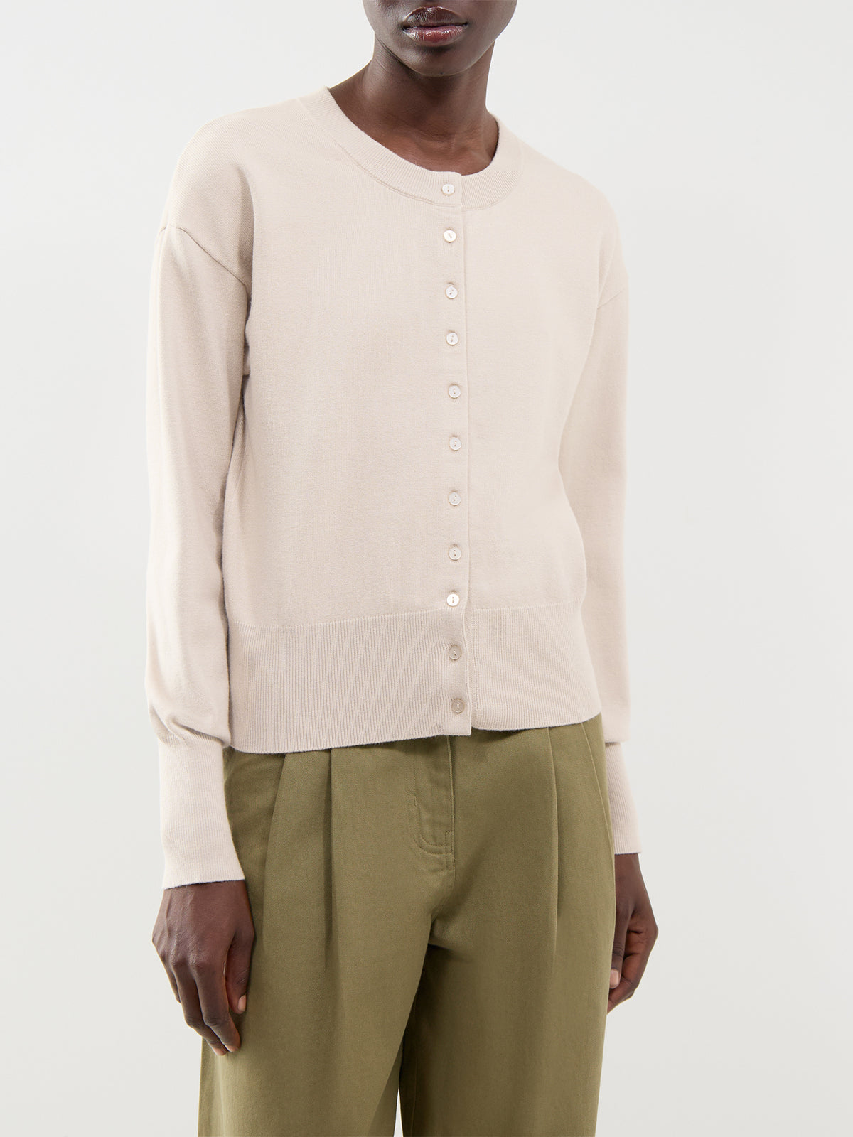Mio Long-Sleeved Button Cardigan