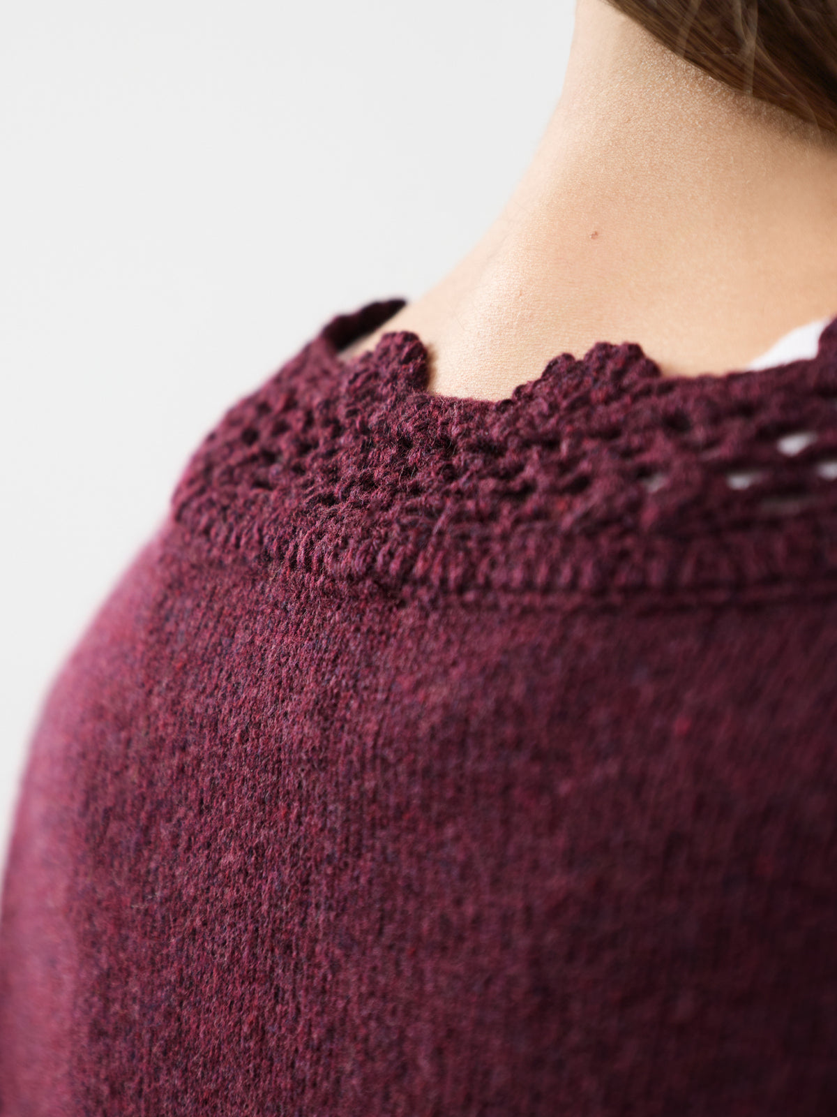 Wool Blend Crochet Trim V-Neck Cardigan - Red