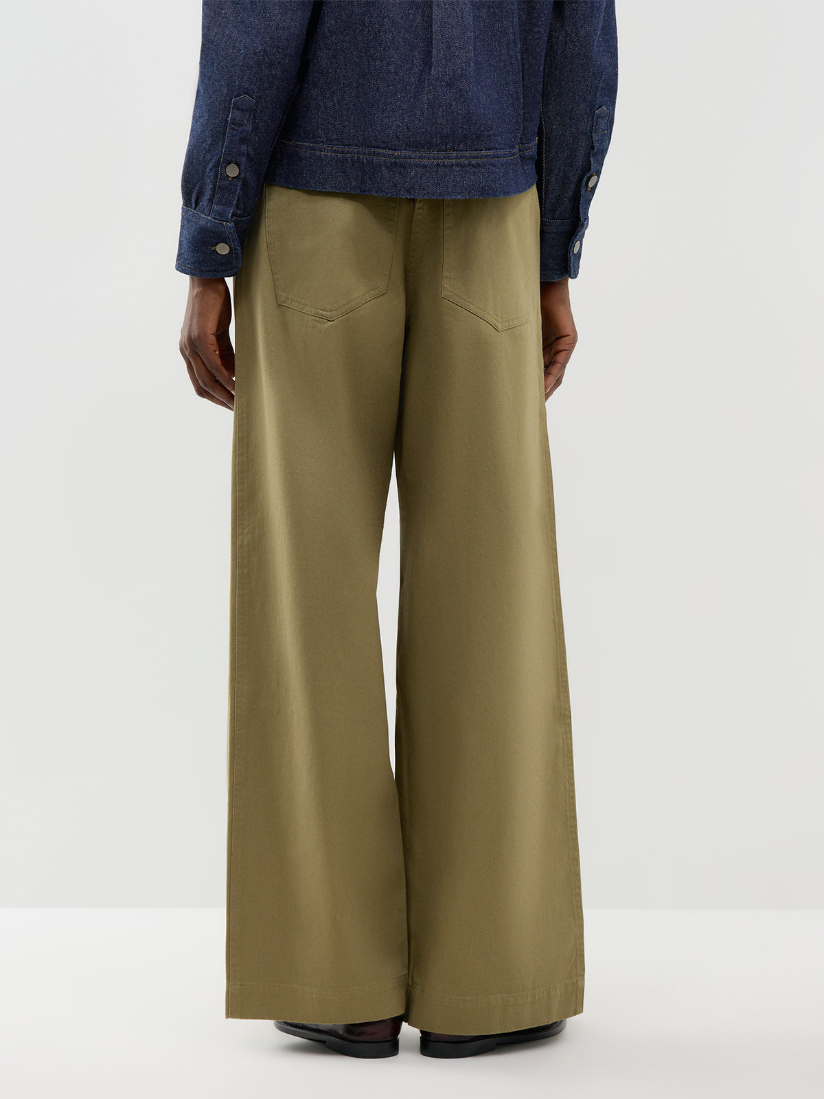 Cotton Julie Barrel Trousers - Light Olive