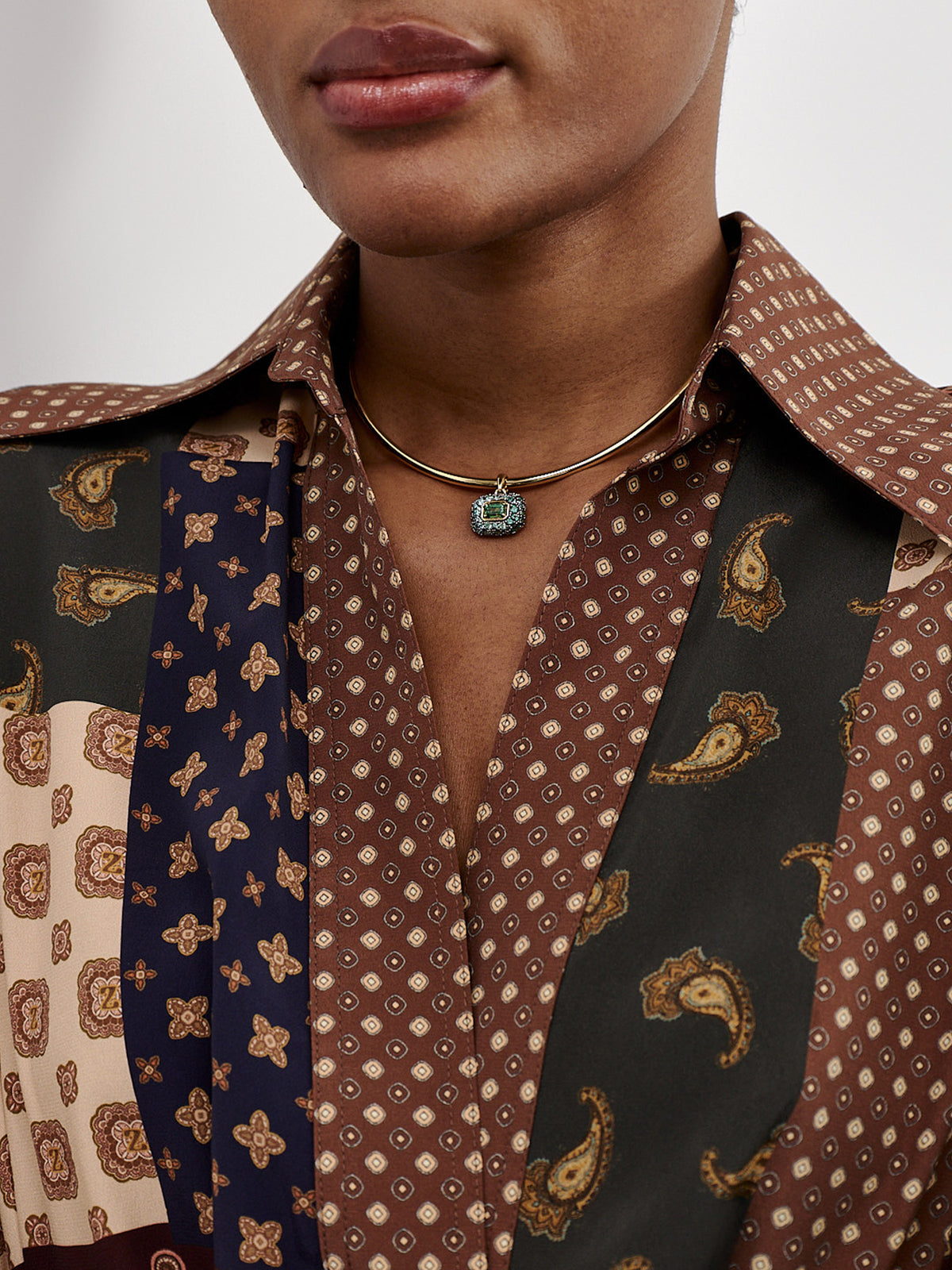 Sublima Choker Necklace