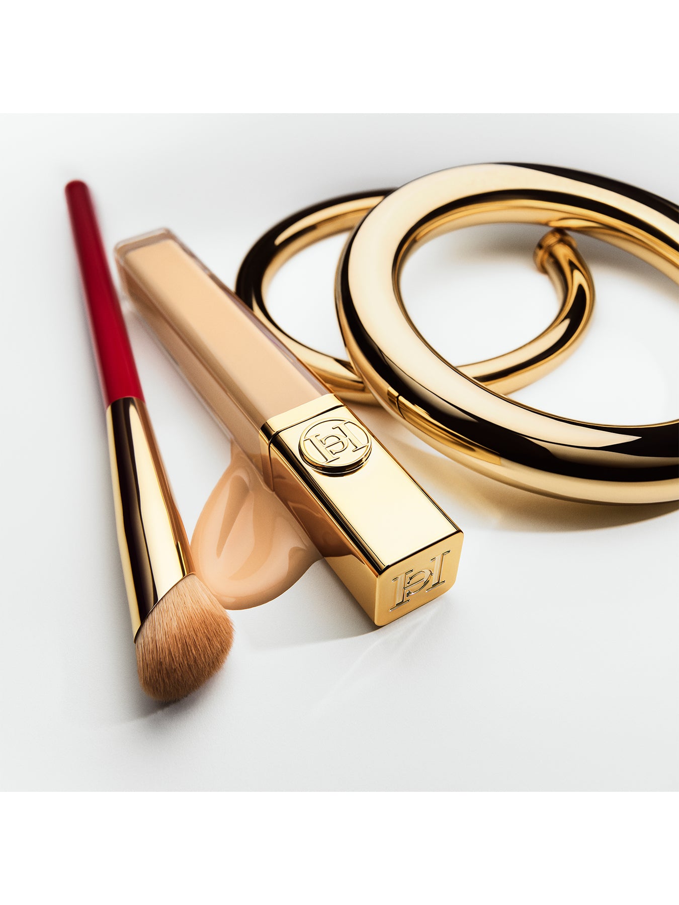 Nude Couture Brightener Brush