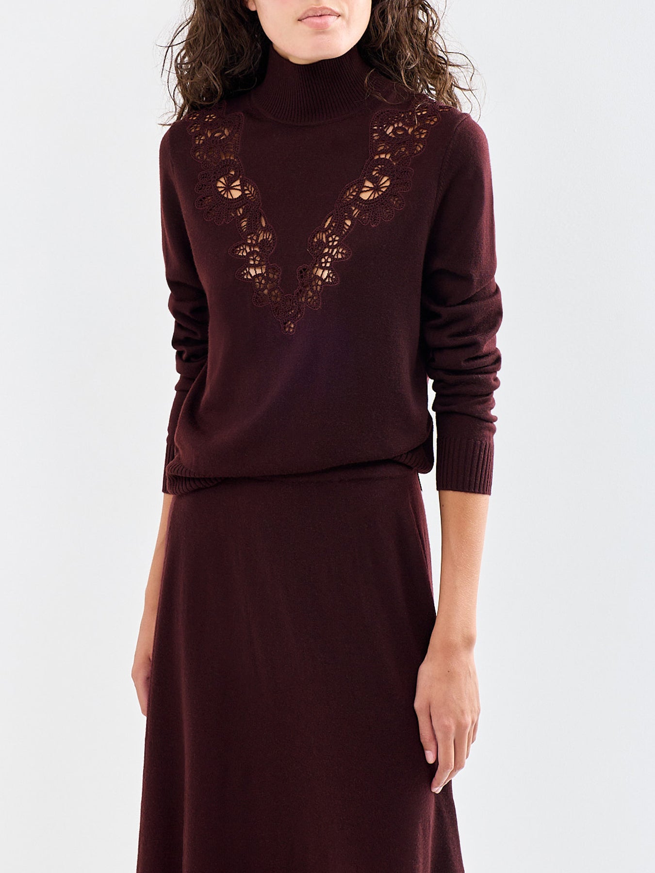 Wool Valiant Merino Lace Turtleneck
