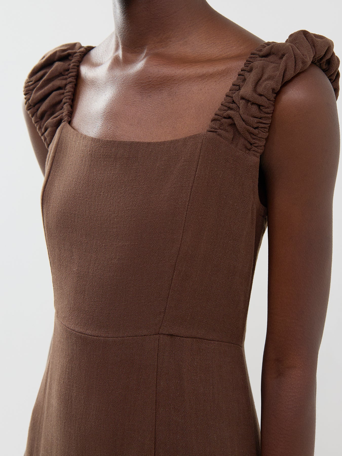 Mirelda Sleeveless Midi Dress Brown