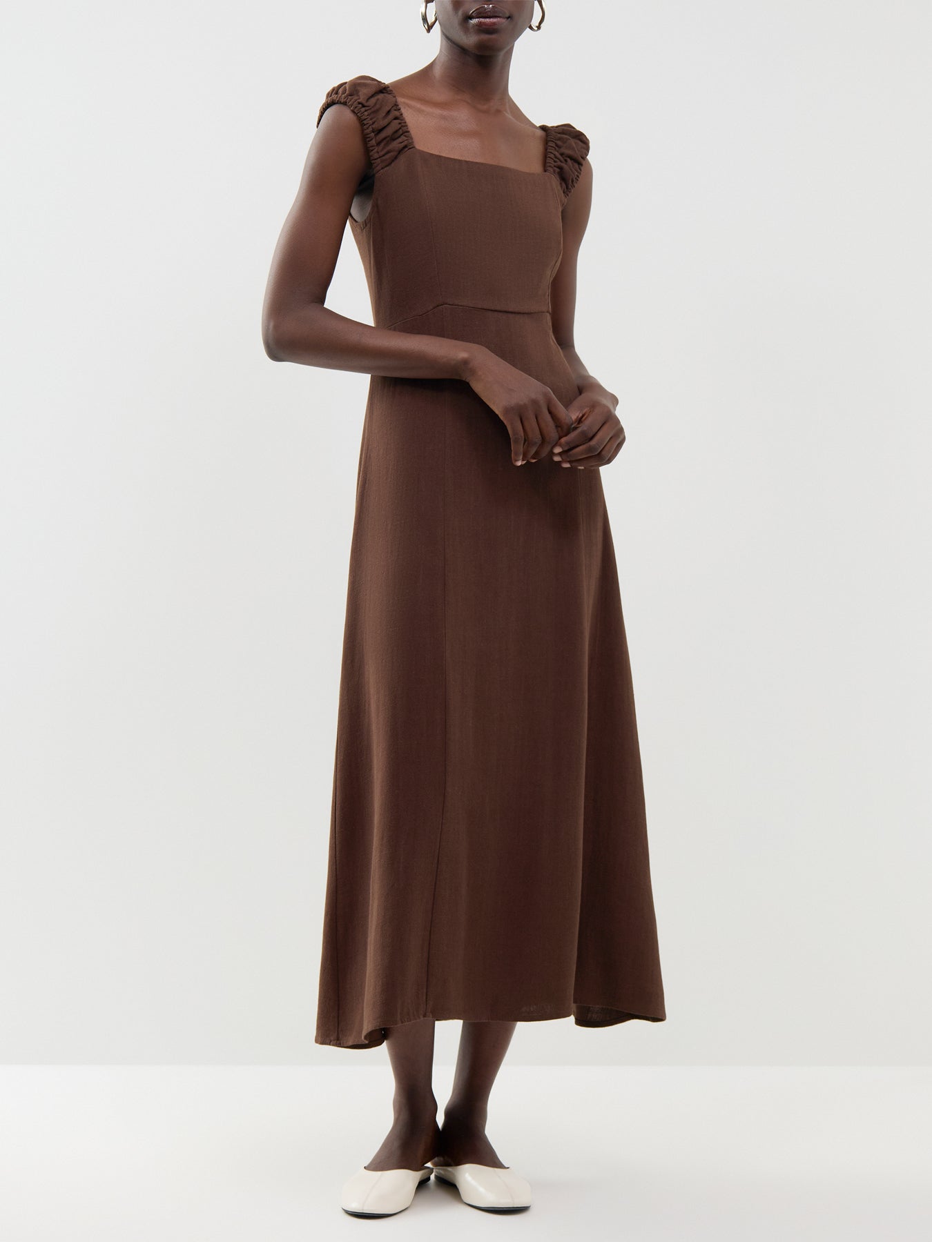 Mirelda Sleeveless Midi Dress Brown