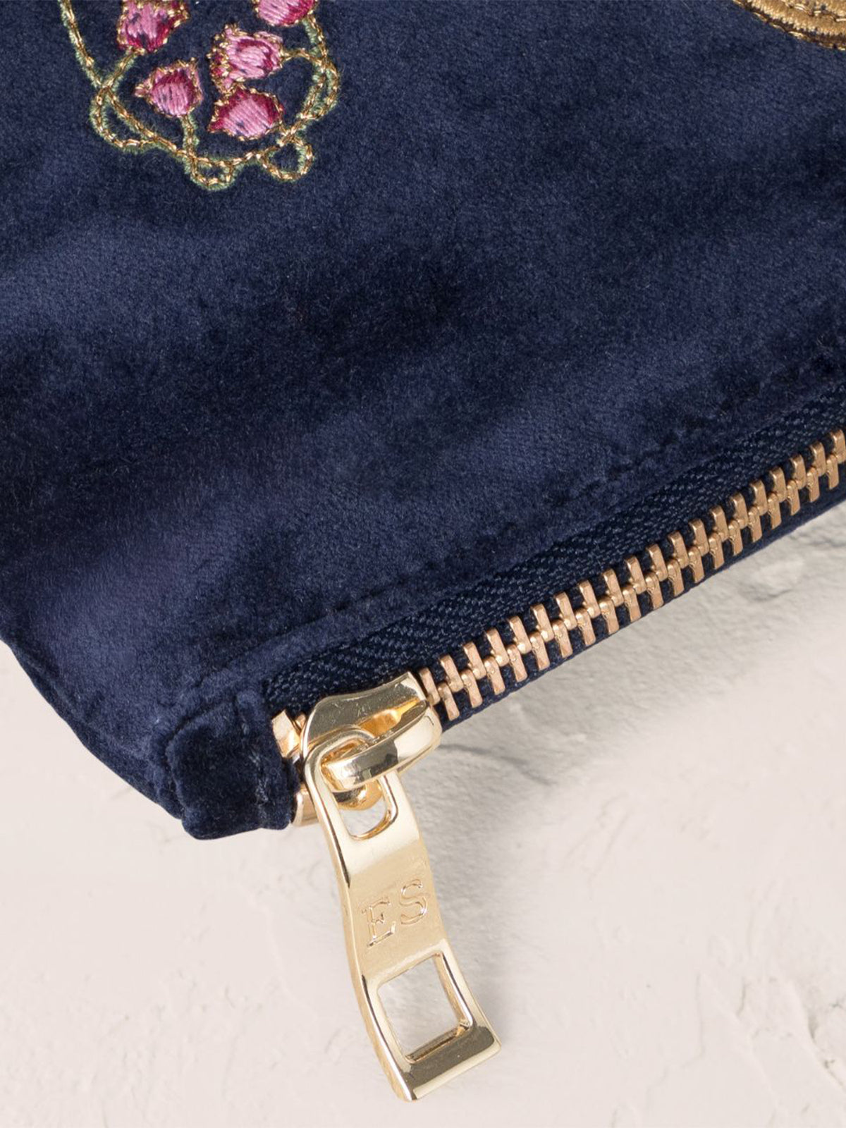 Botanical Elephant Everyday Pouch - Navy