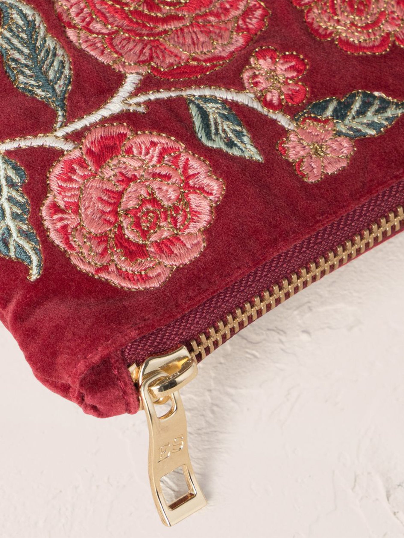 Camellia Romance Everyday Pouch
