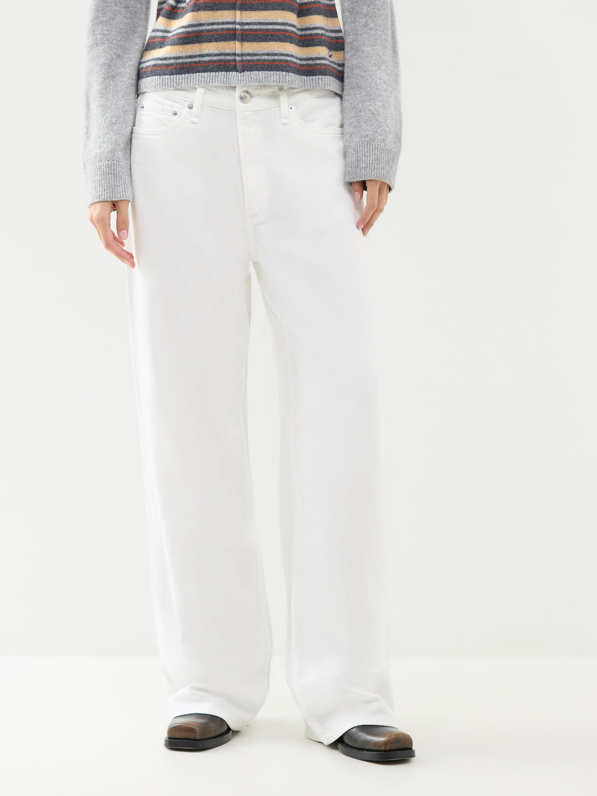 Featherweight Logan Wide Leg Jeans