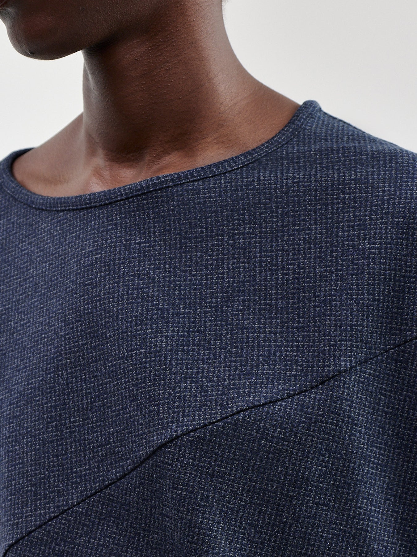 O-Shaped Viscose-Blend Pullover Navy