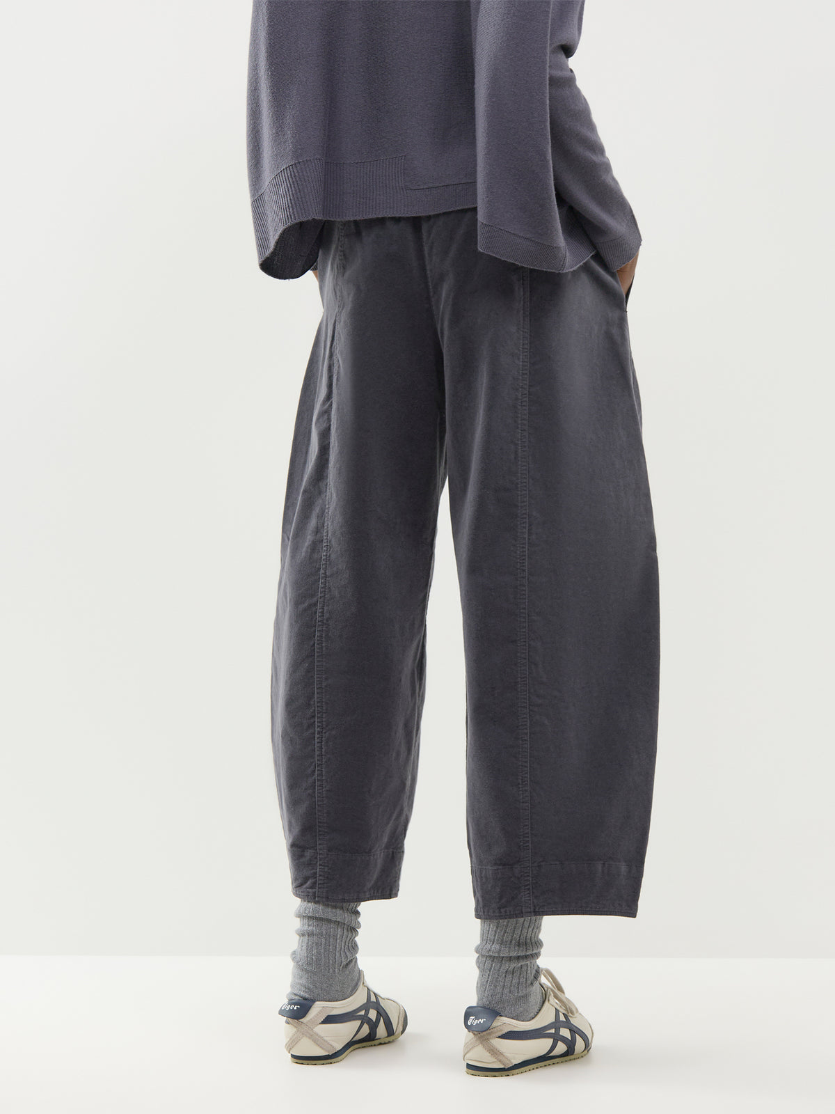 Cotton Velvet O-Shaped Trousers - Graphite
