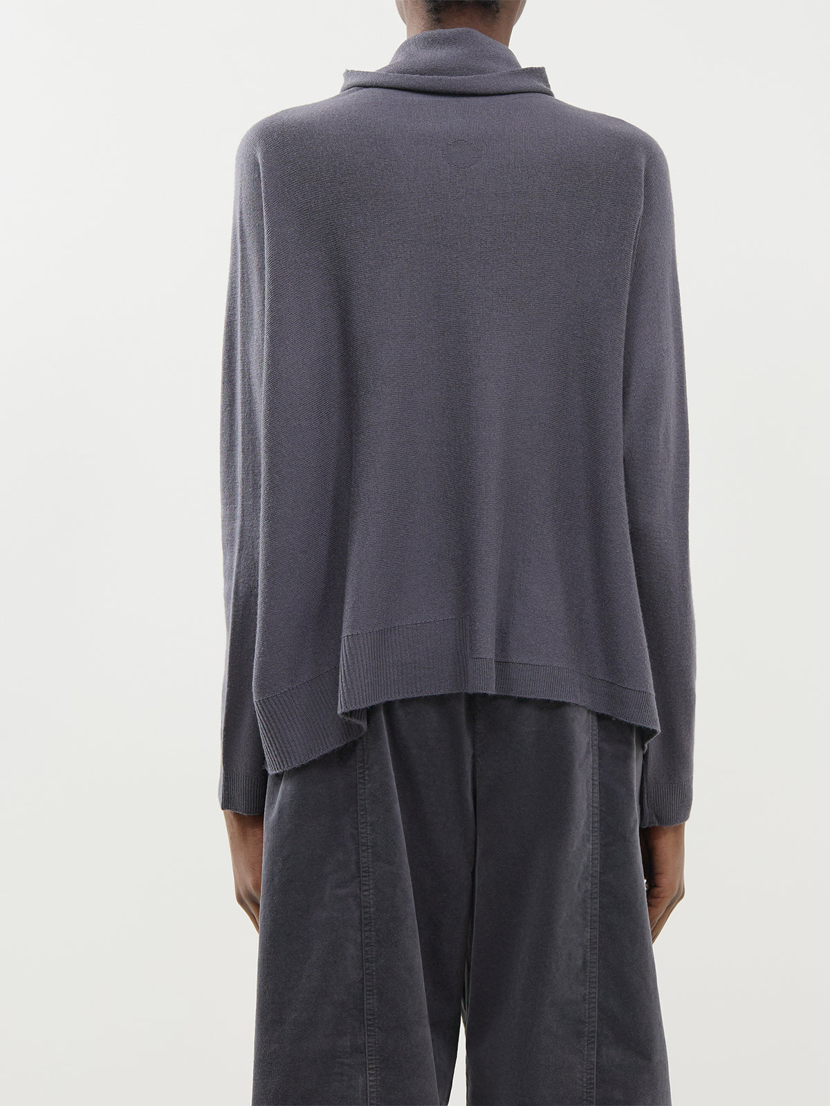 Virgin Wool Roll Neck Long-Sleeved Jumper - Graphite