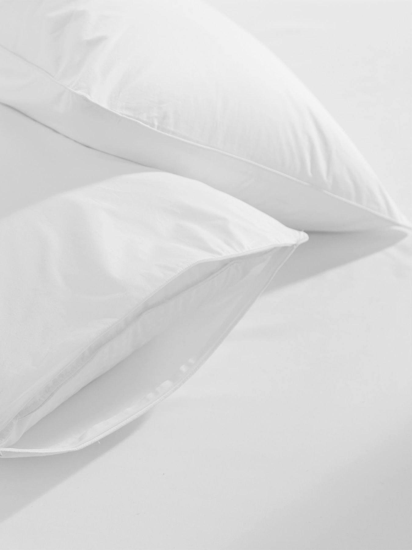 The Fine Bedding Company Classic Cotton Pillow Protector Pair