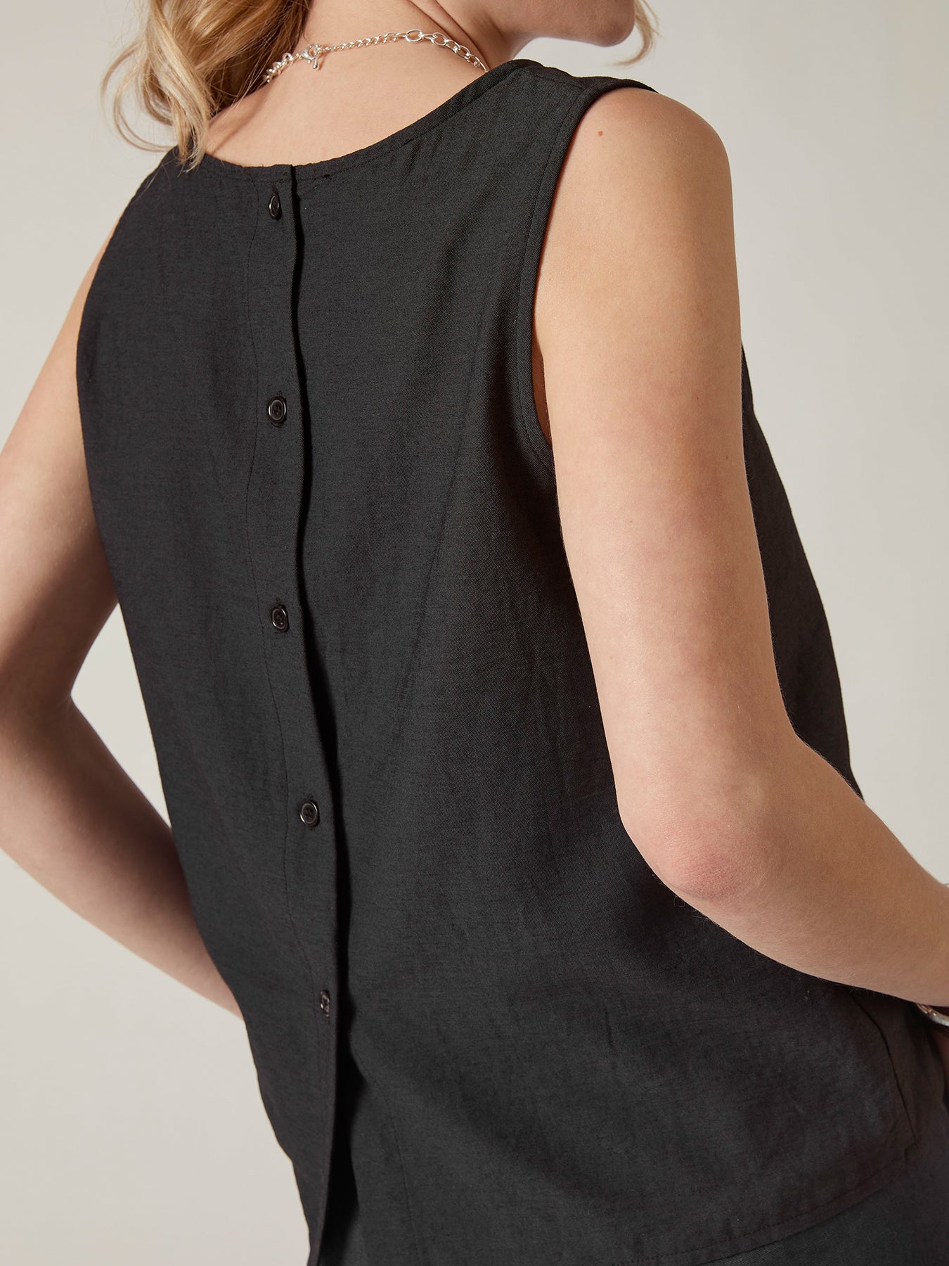 Holiday Linen Blend Top Black