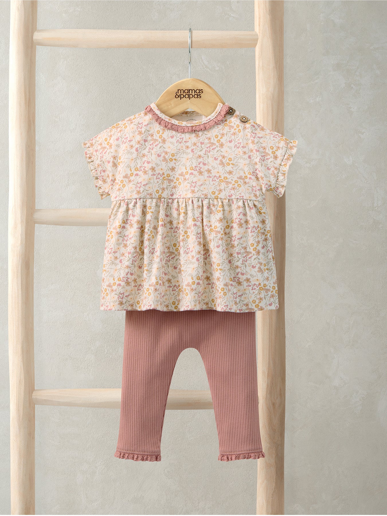 Baby Two Piece T-Shirt & Legging Set Pink