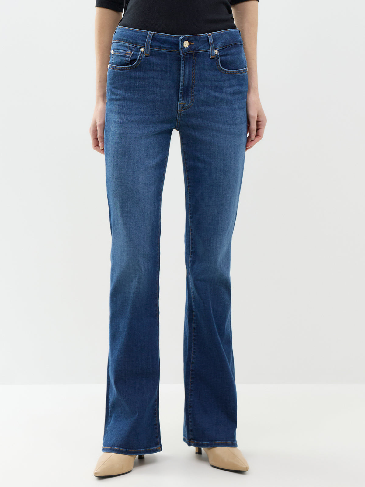 The Leggy Bootcut Jeans