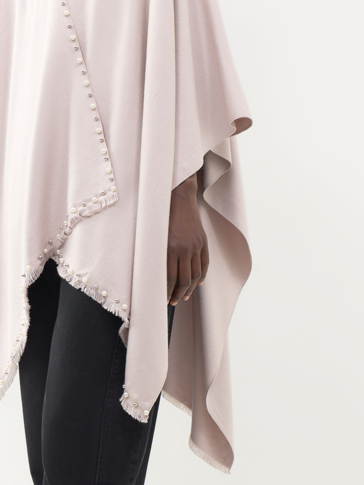 Pearl and Stud Border Wrap