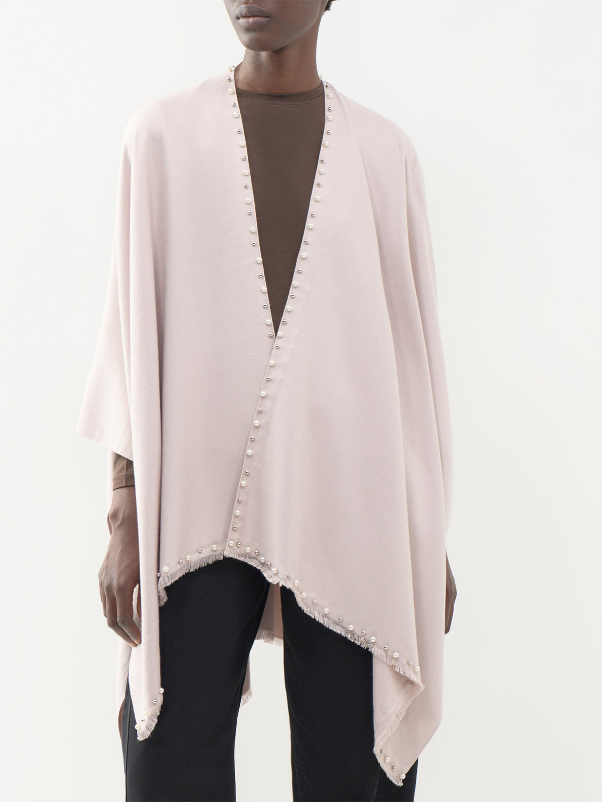 Pearl and Stud Border Wrap