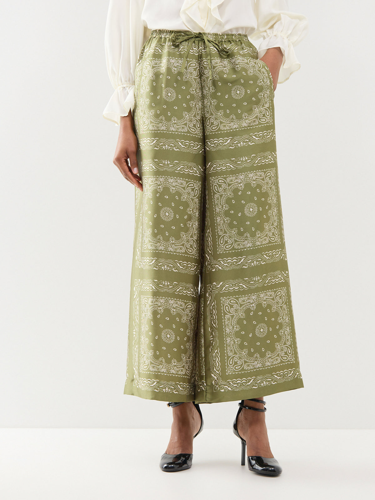 Scarf Print Trousers