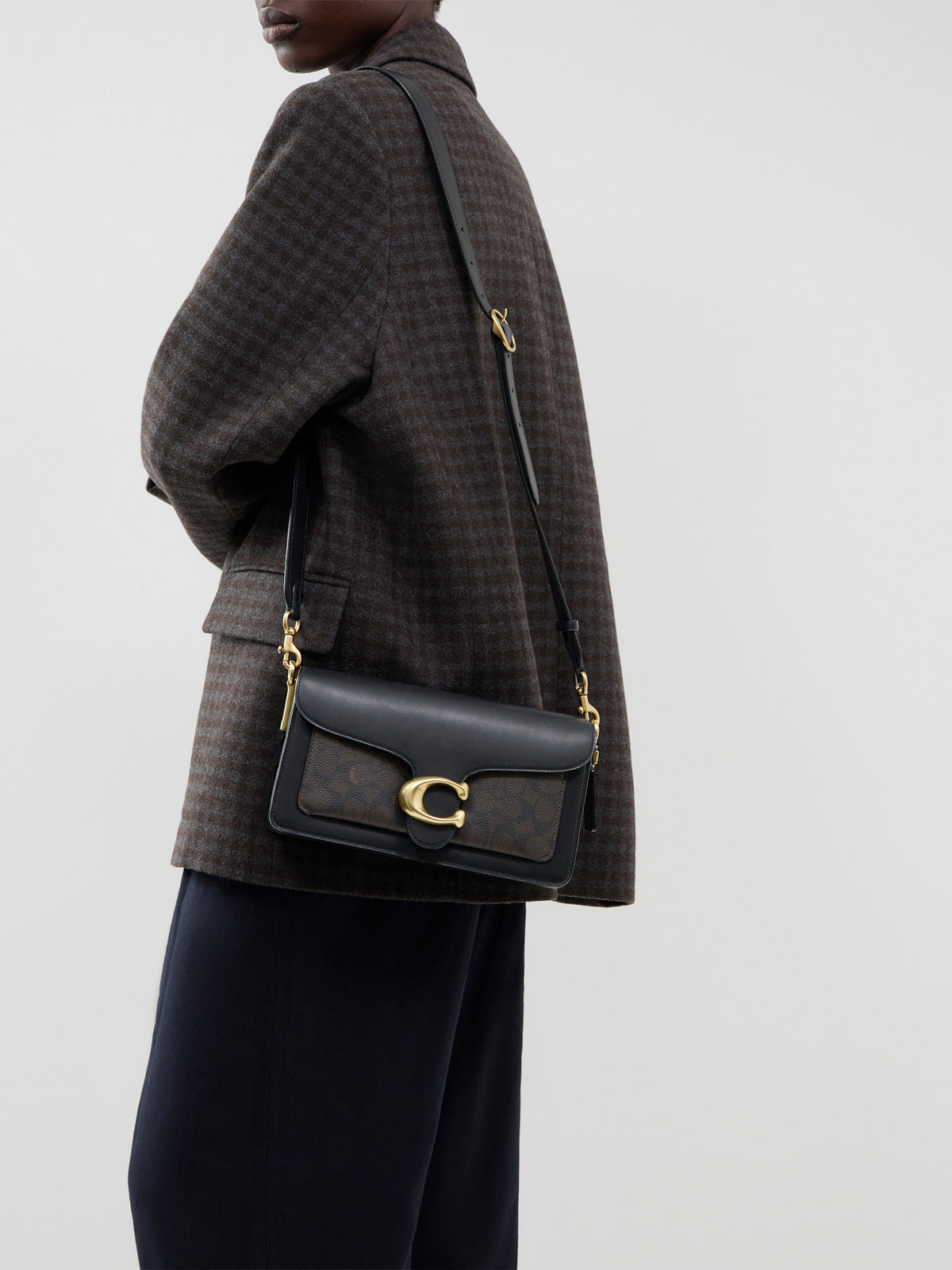 Signature Leather Tabby Shoulder Bag 26 - Walnut Black