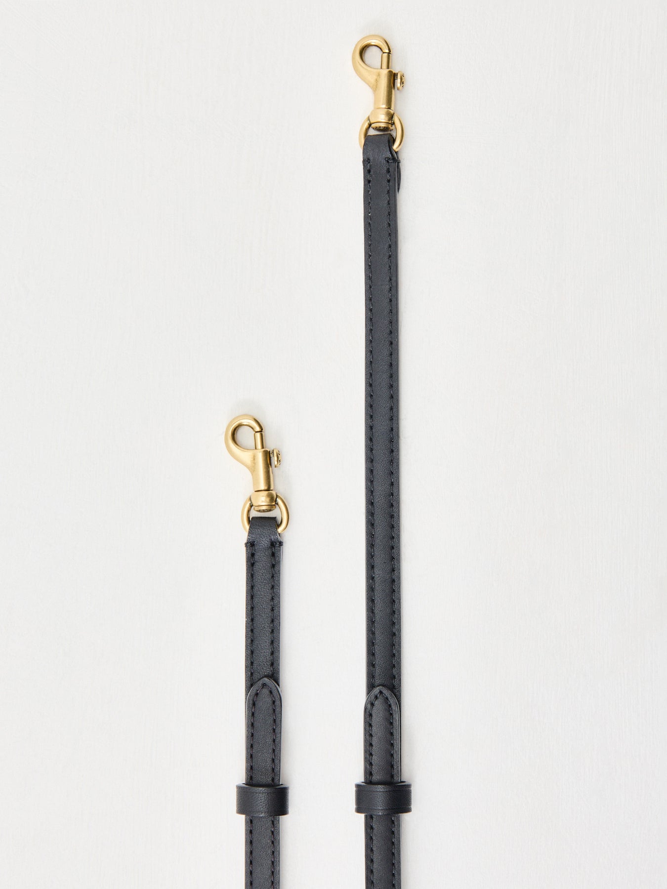 Signature Leather Jet Shoulder Bag - Walnut Black