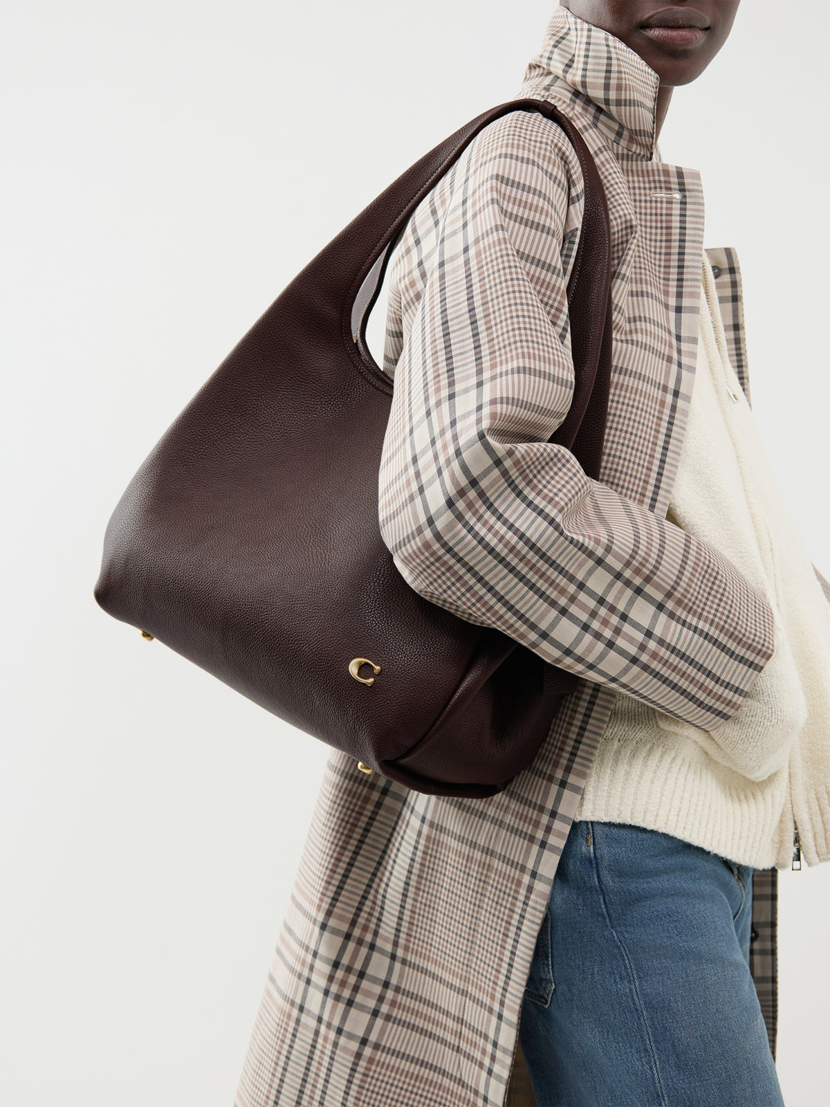 Lana Pebble Leather Shoulder Bag – Maple