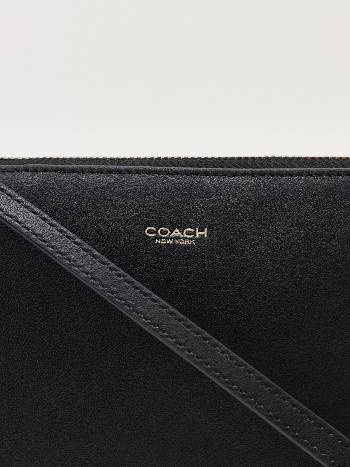 Plaza Natural Grain Leather Bag – Black