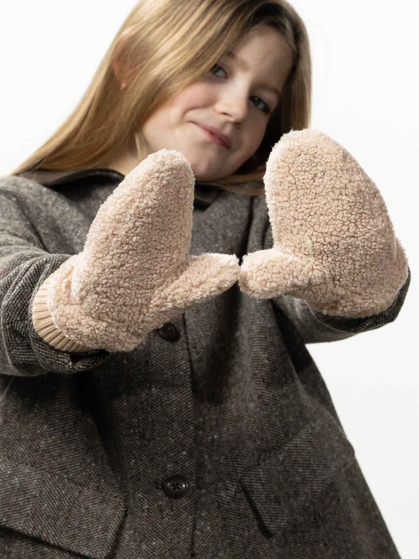 Ugasu Mittens - Beige