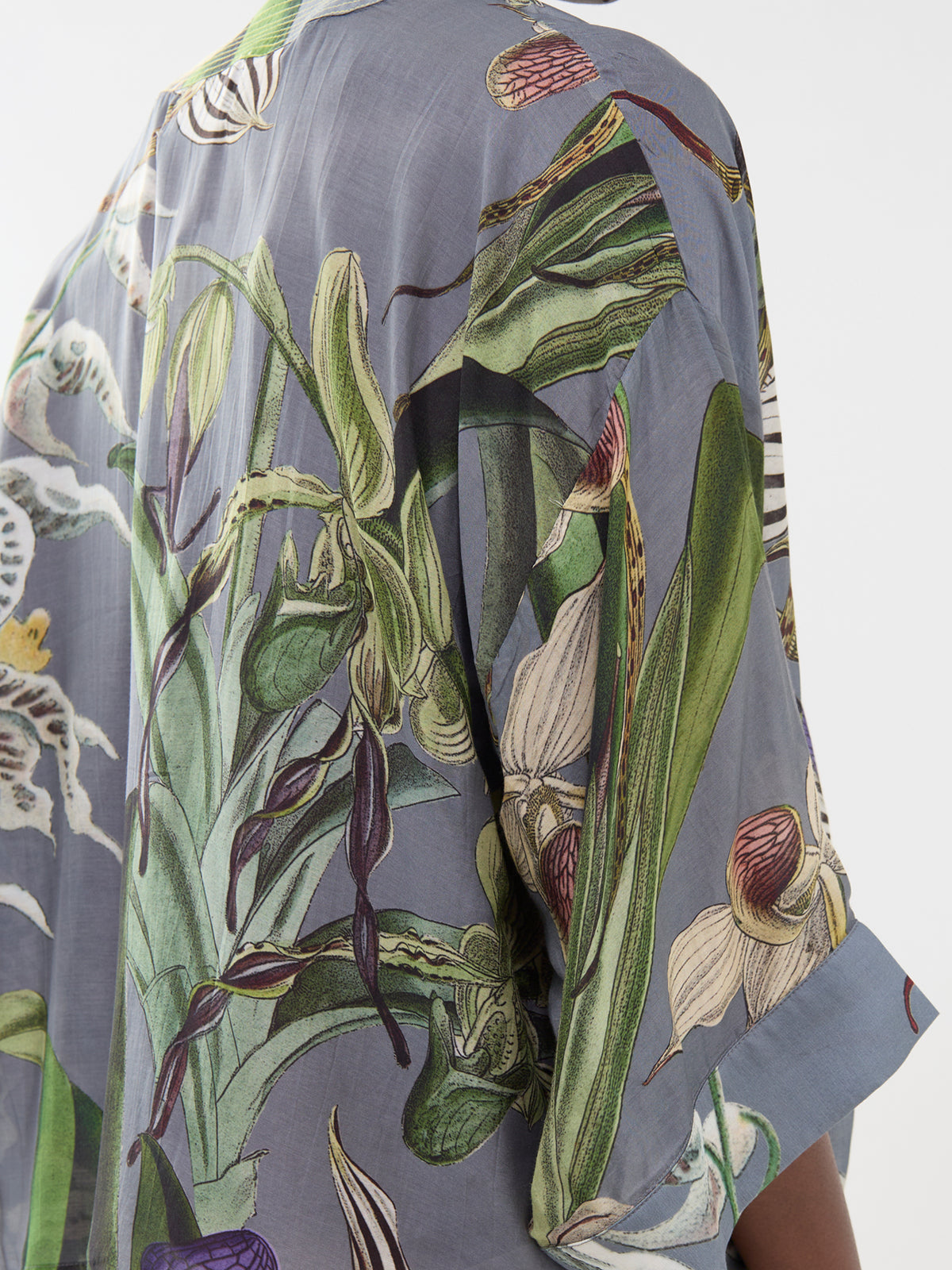 Orchid Short Kimono - Grey