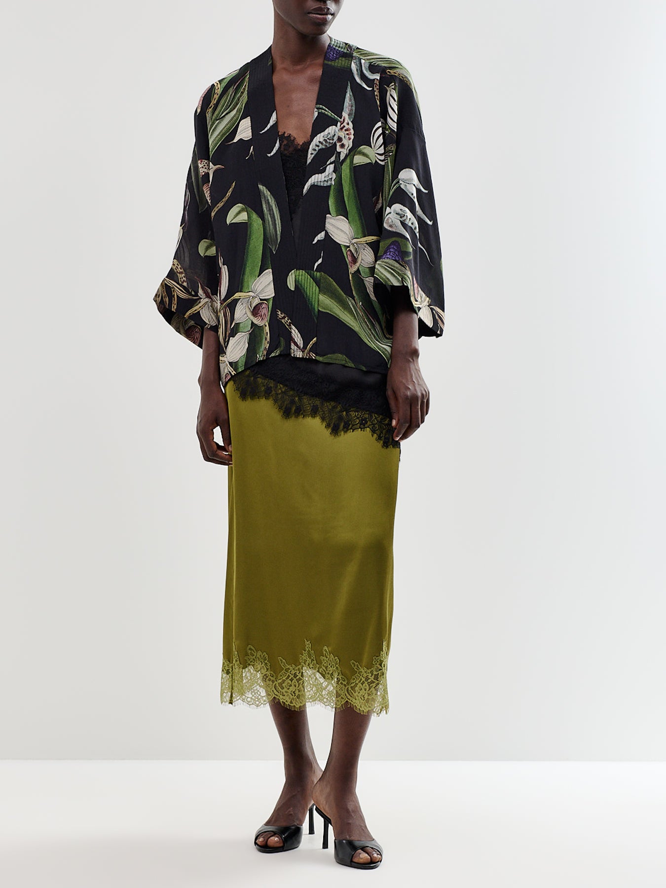Women's Orchid Crepe Modal-Blend Short Kimono