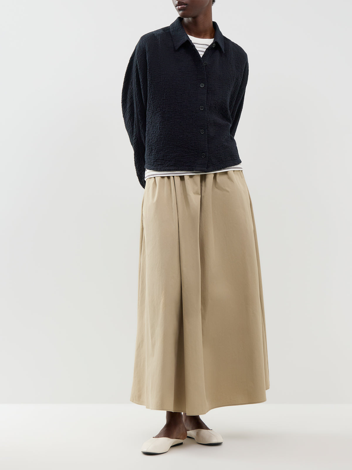 Organic Cotton Cropped Collar Jacket - Black