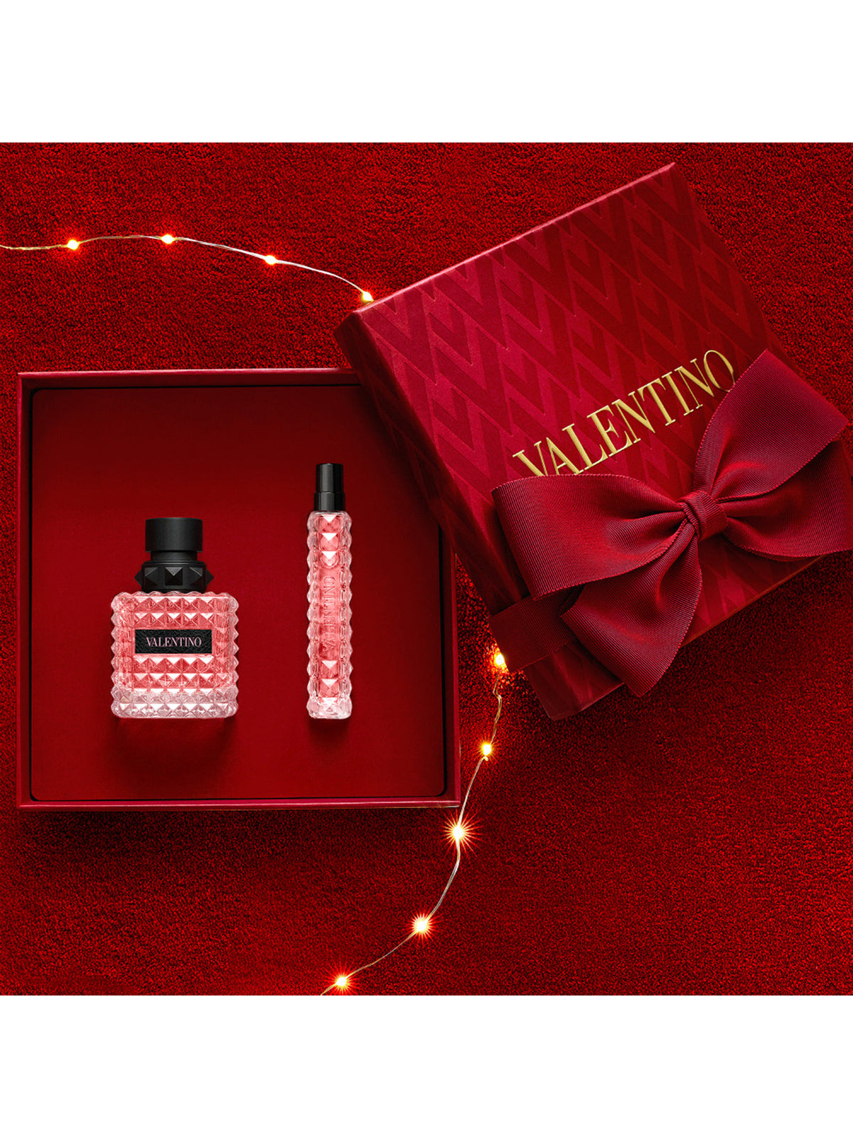 Born in Roma Donna Eau de Parfum 50ml Gift Set (Worth £126)